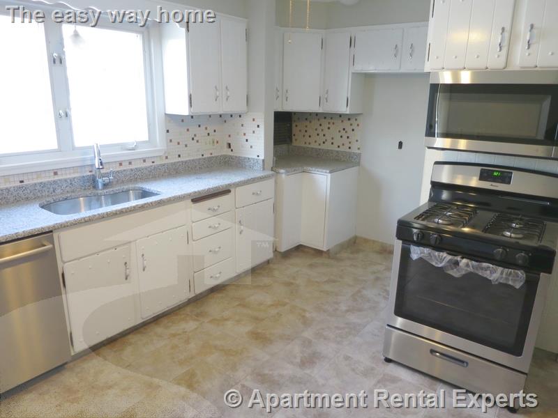 38 Sterling, Powderhouse