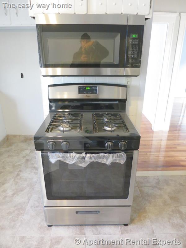 38 Sterling, Powderhouse