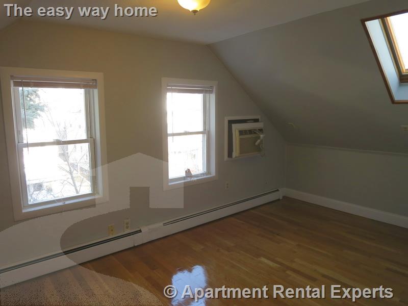 38 Sterling, Powderhouse