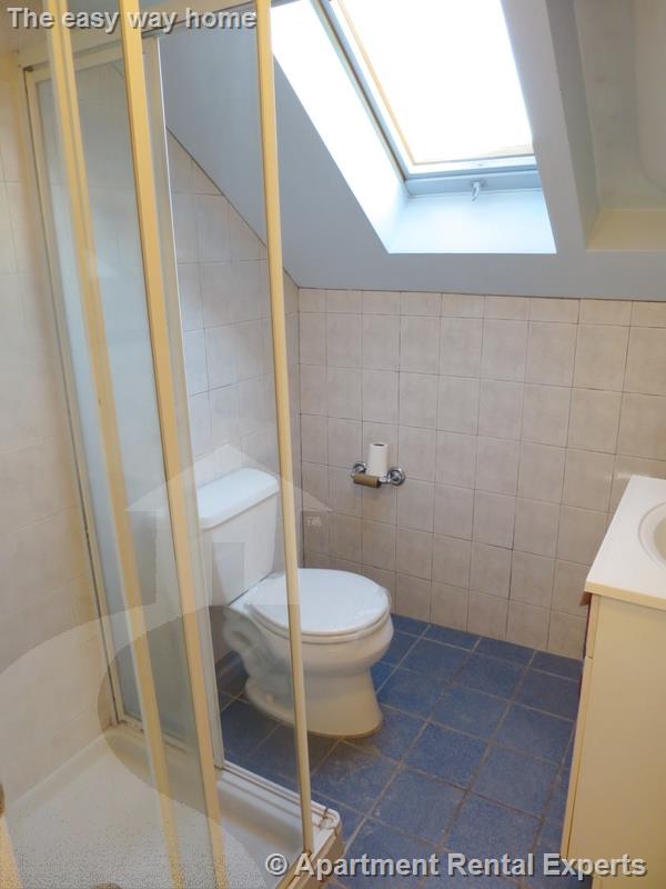 38 Sterling, Powderhouse