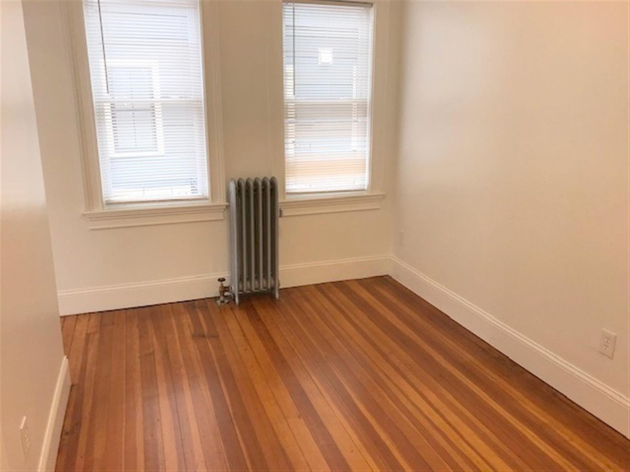 122 Columbia St, Central Square