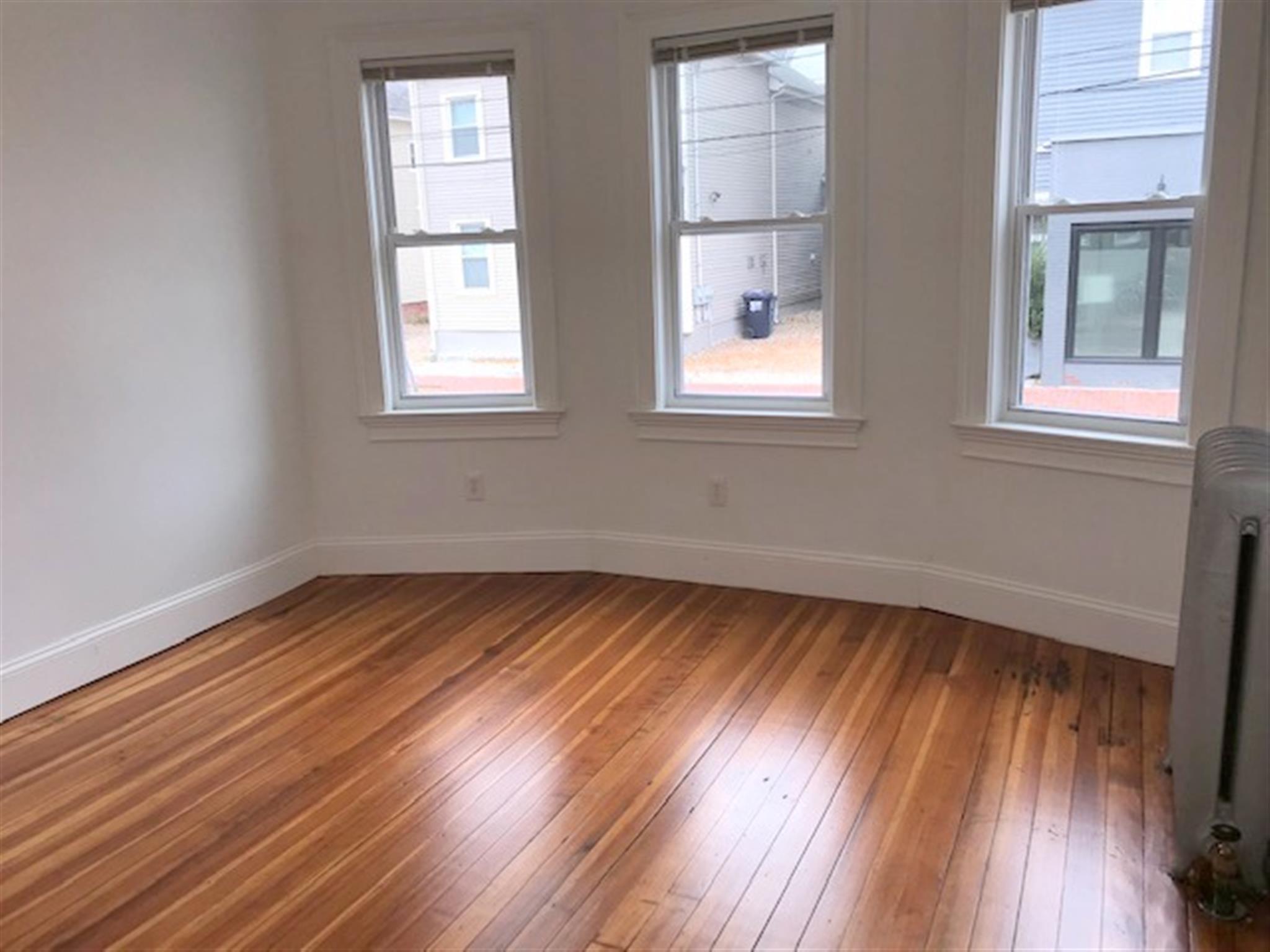 122 Columbia St, Central Square