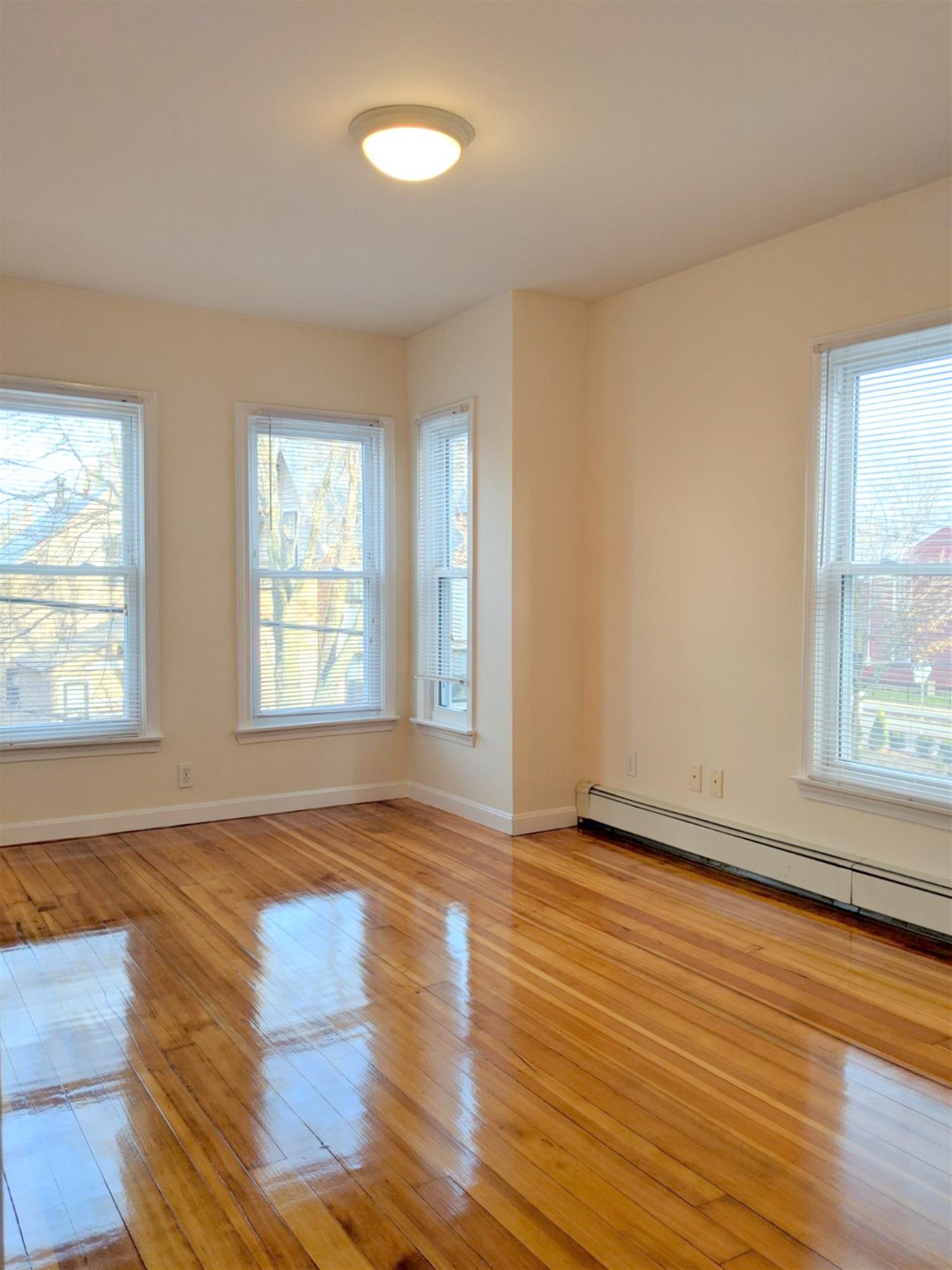 5 Locke St, North Cambridge