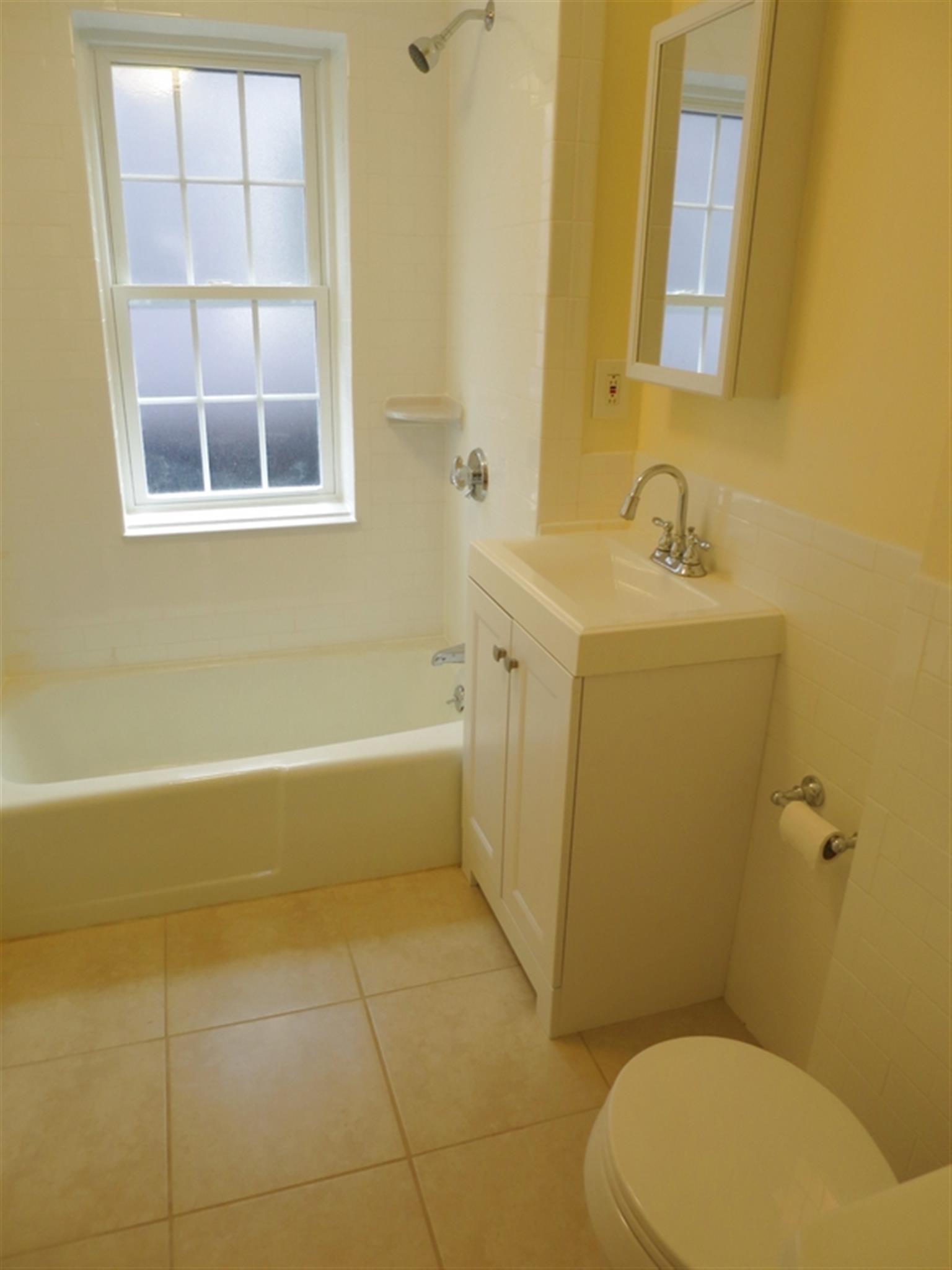 38 Gibson, Harvard Square