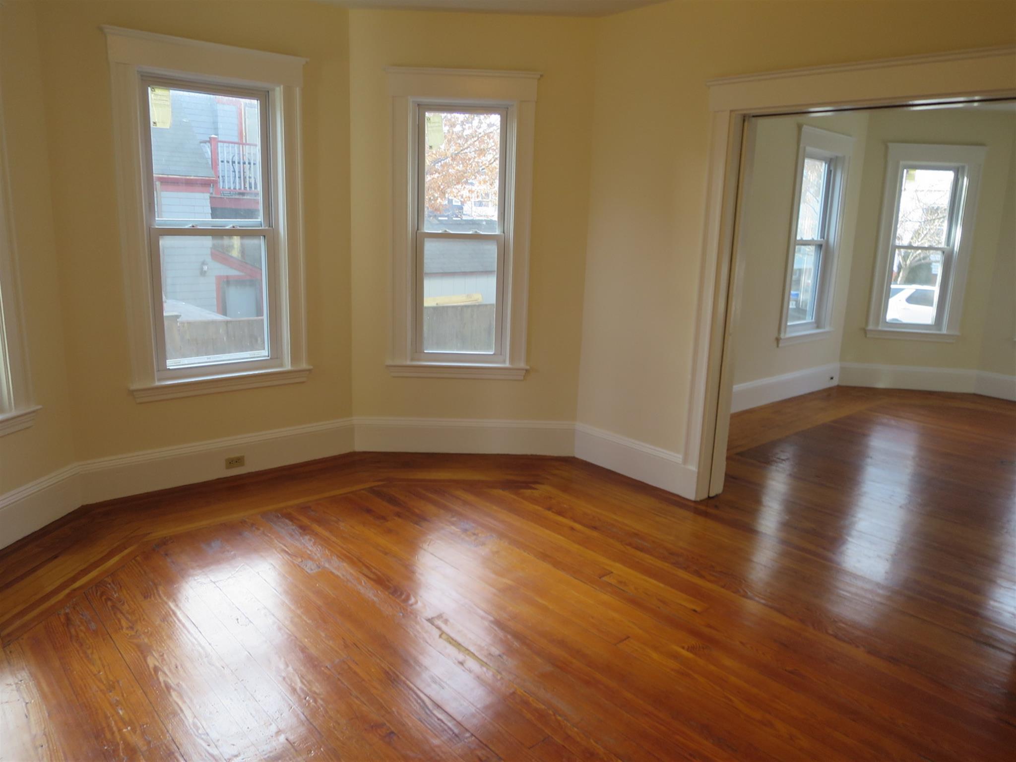 7 Rogers Ave, Davis Square