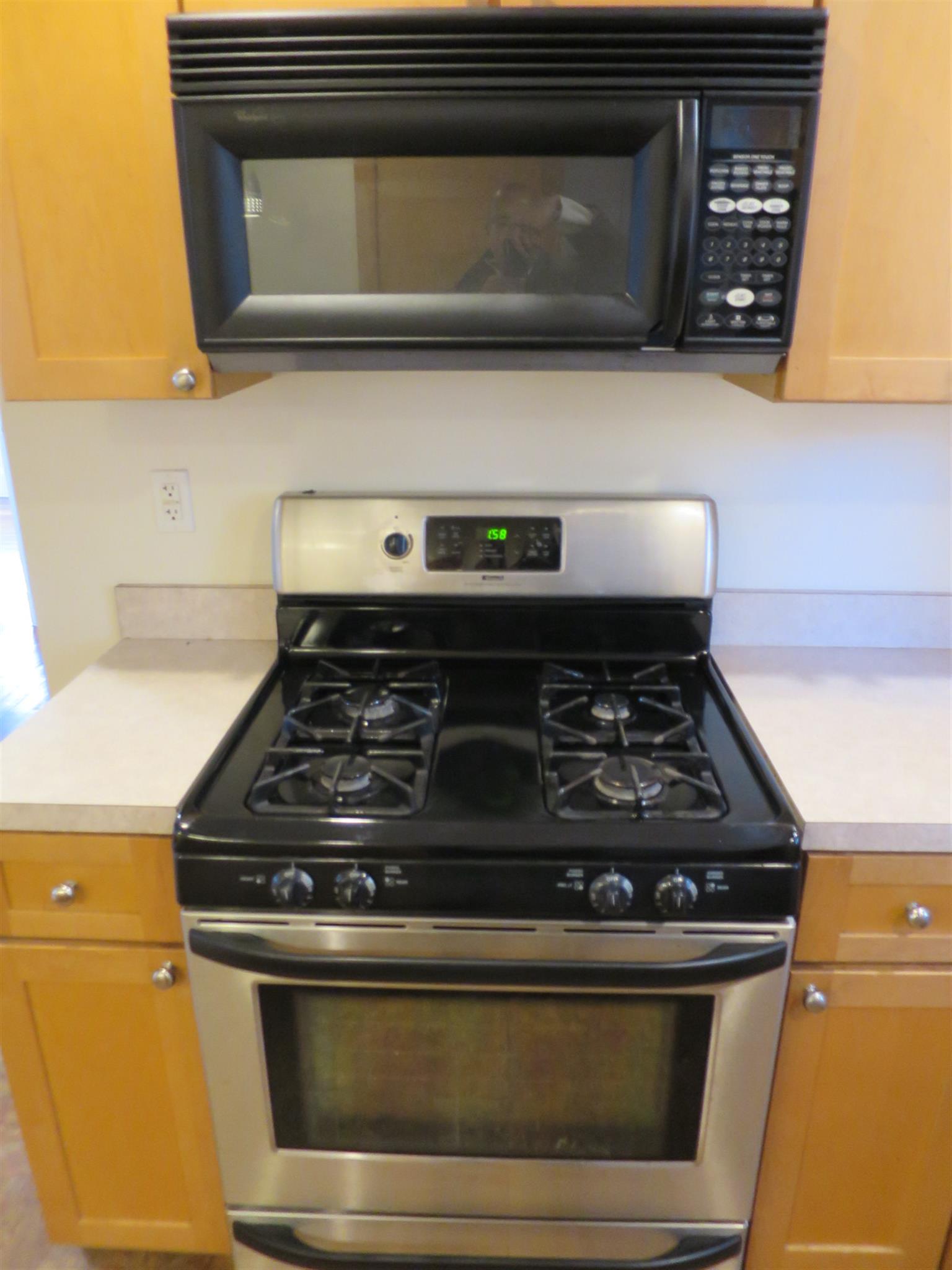 7 Rogers Ave, Davis Square