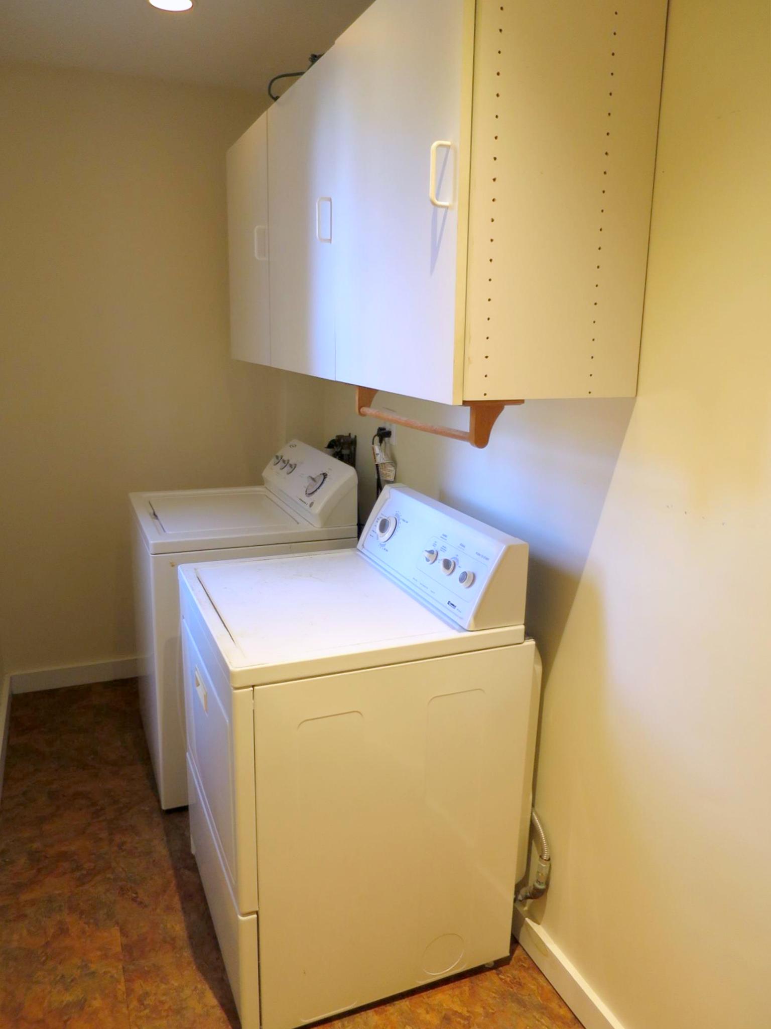 7 Rogers Ave, Davis Square