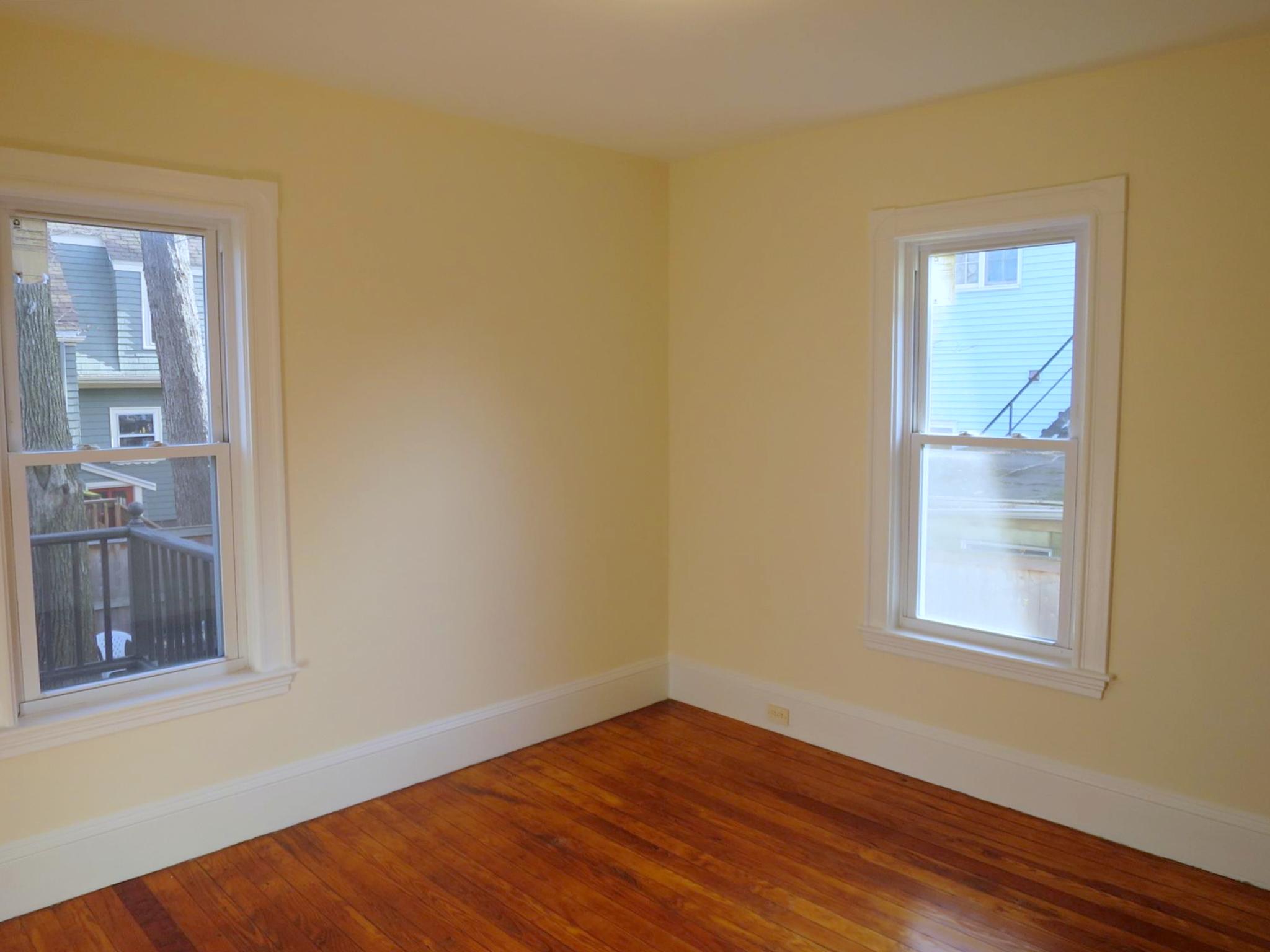 7 Rogers Ave, Davis Square