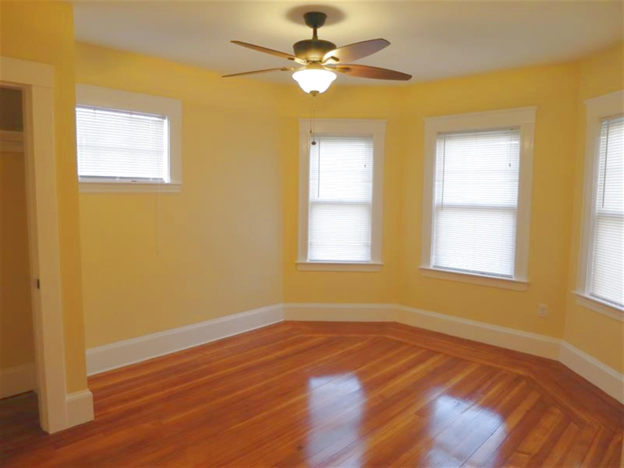 332 Beacon St, Porter Square