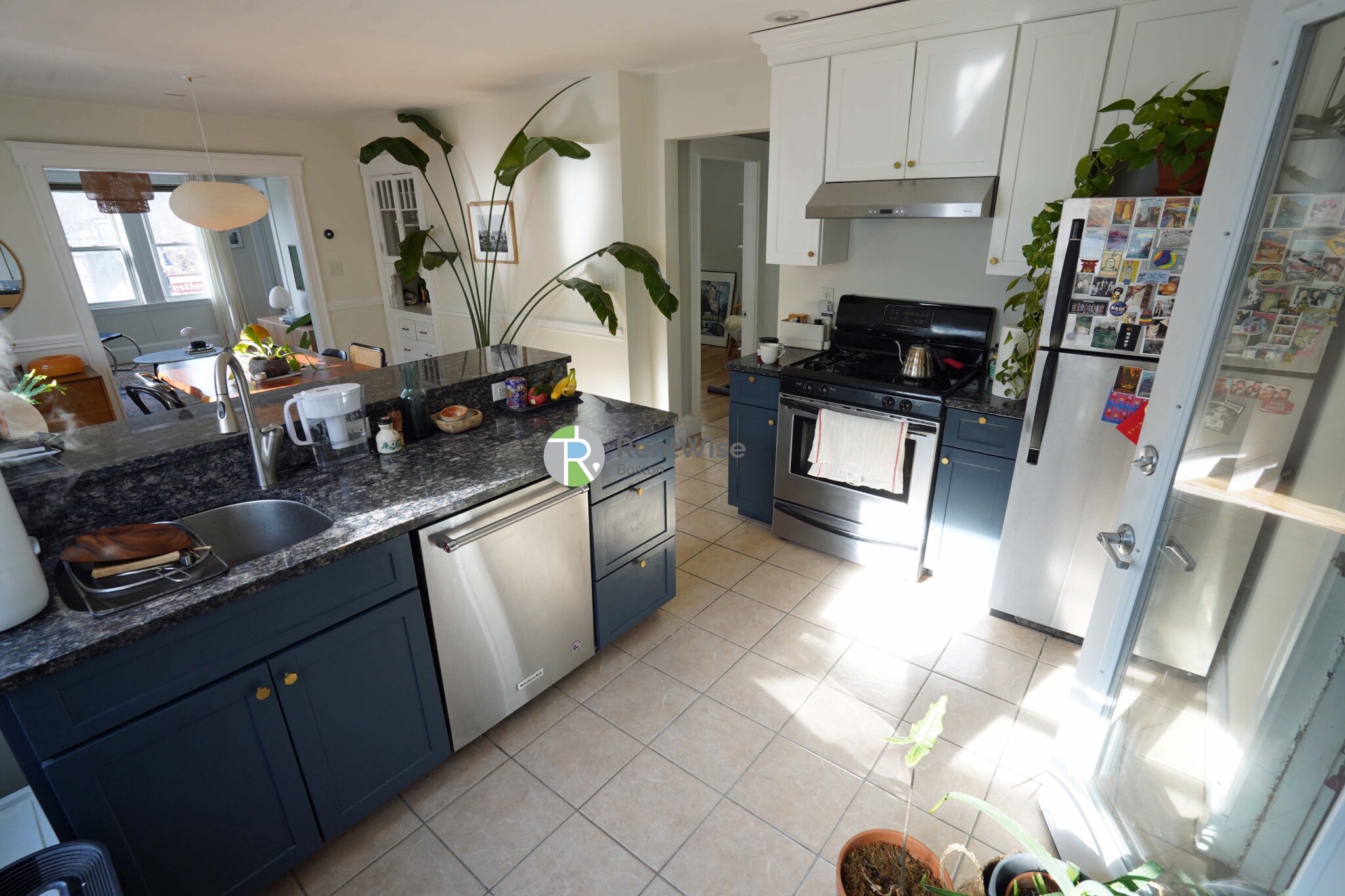 238 Hyde Park Ave, Roslindale