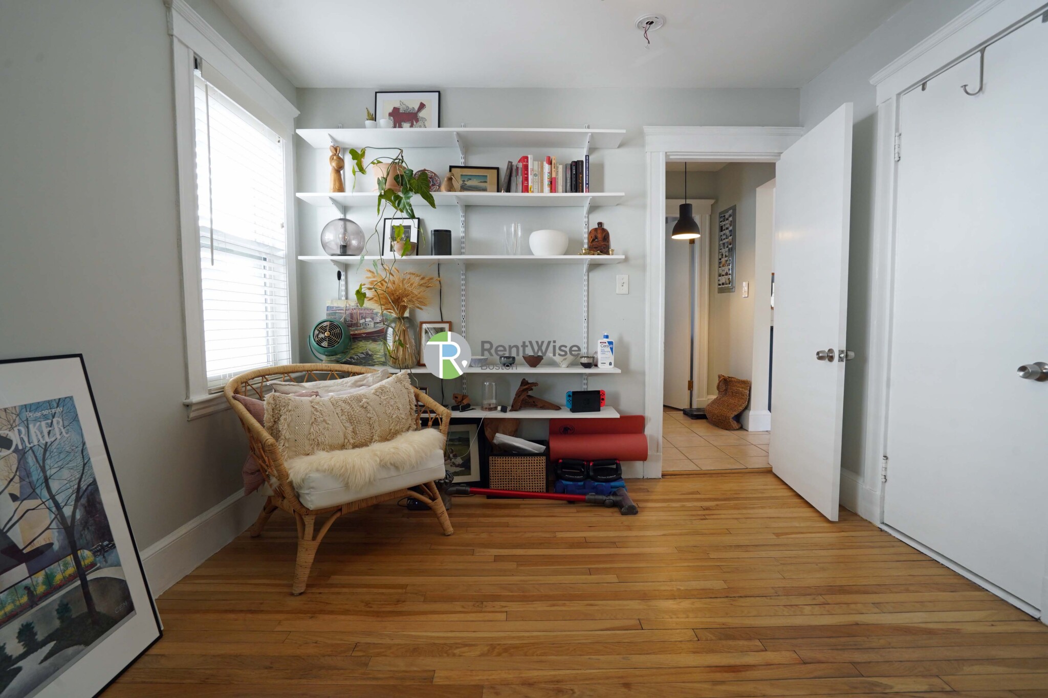 238 Hyde Park Ave, Roslindale