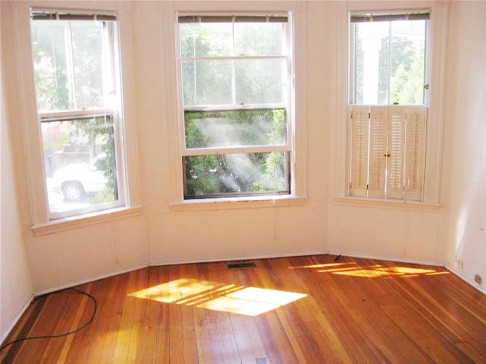 69 Raymond Ave, Teele Square