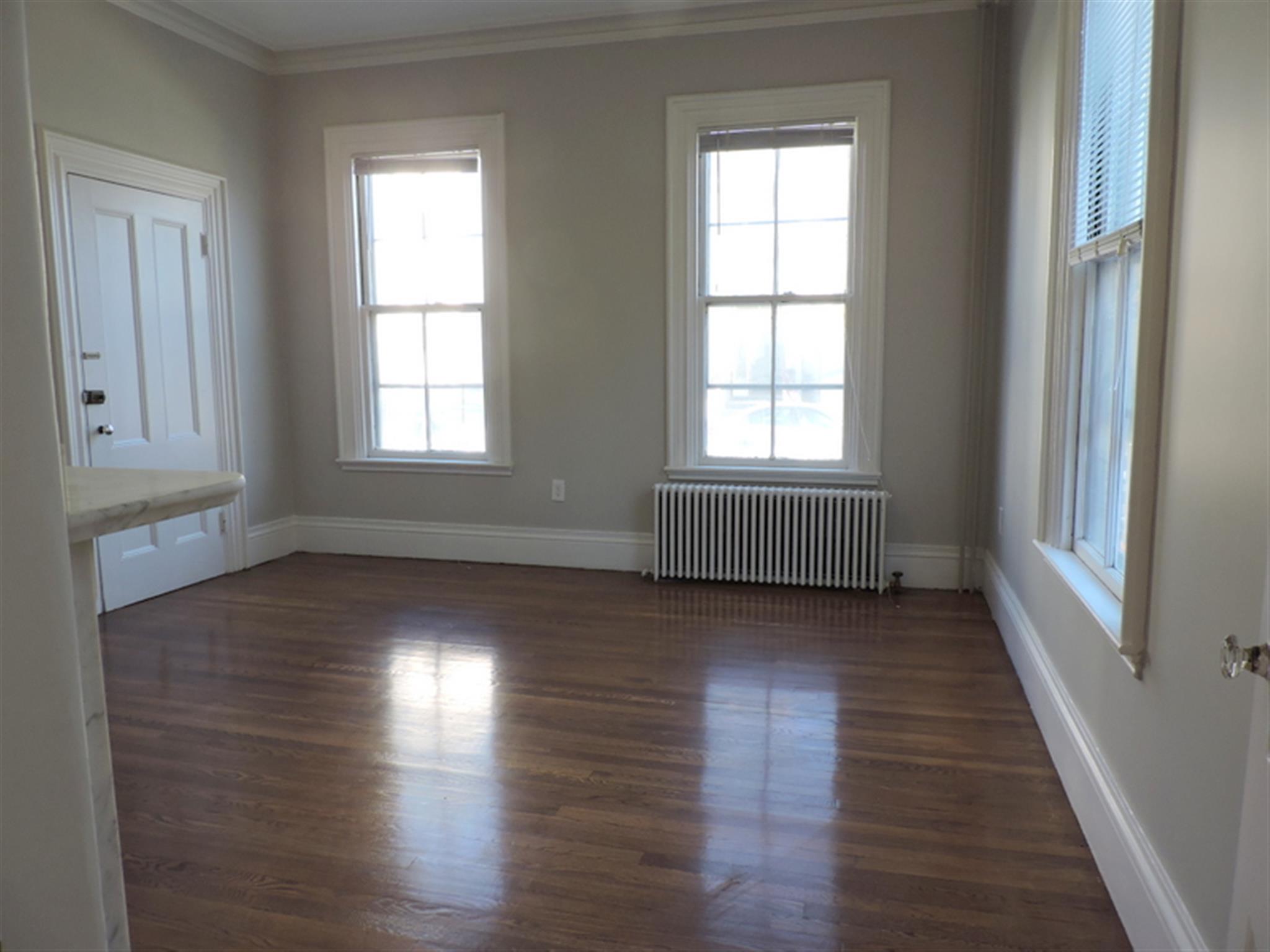 13 Pleasant St, Central Square