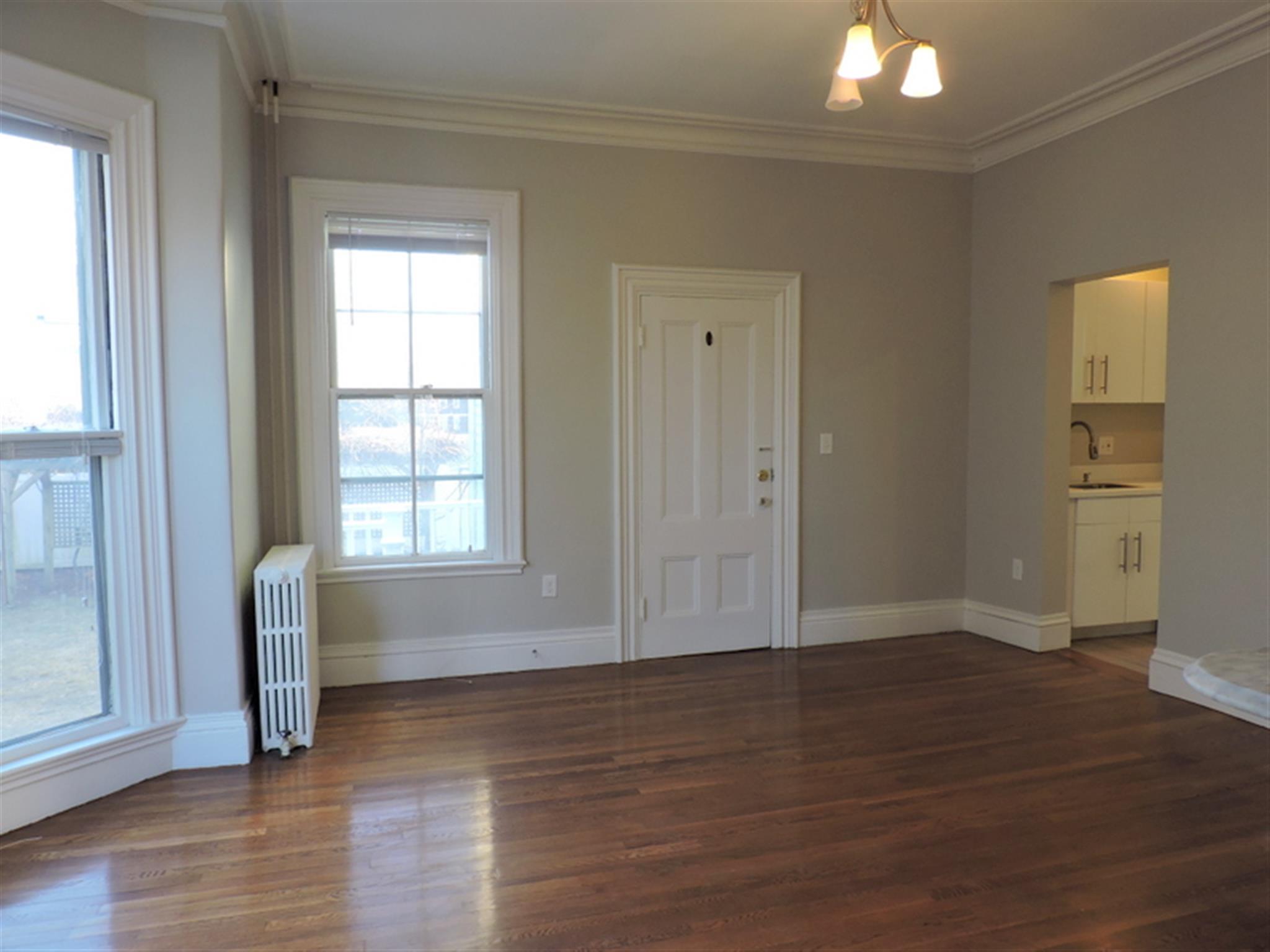 13 Pleasant St, Central Square