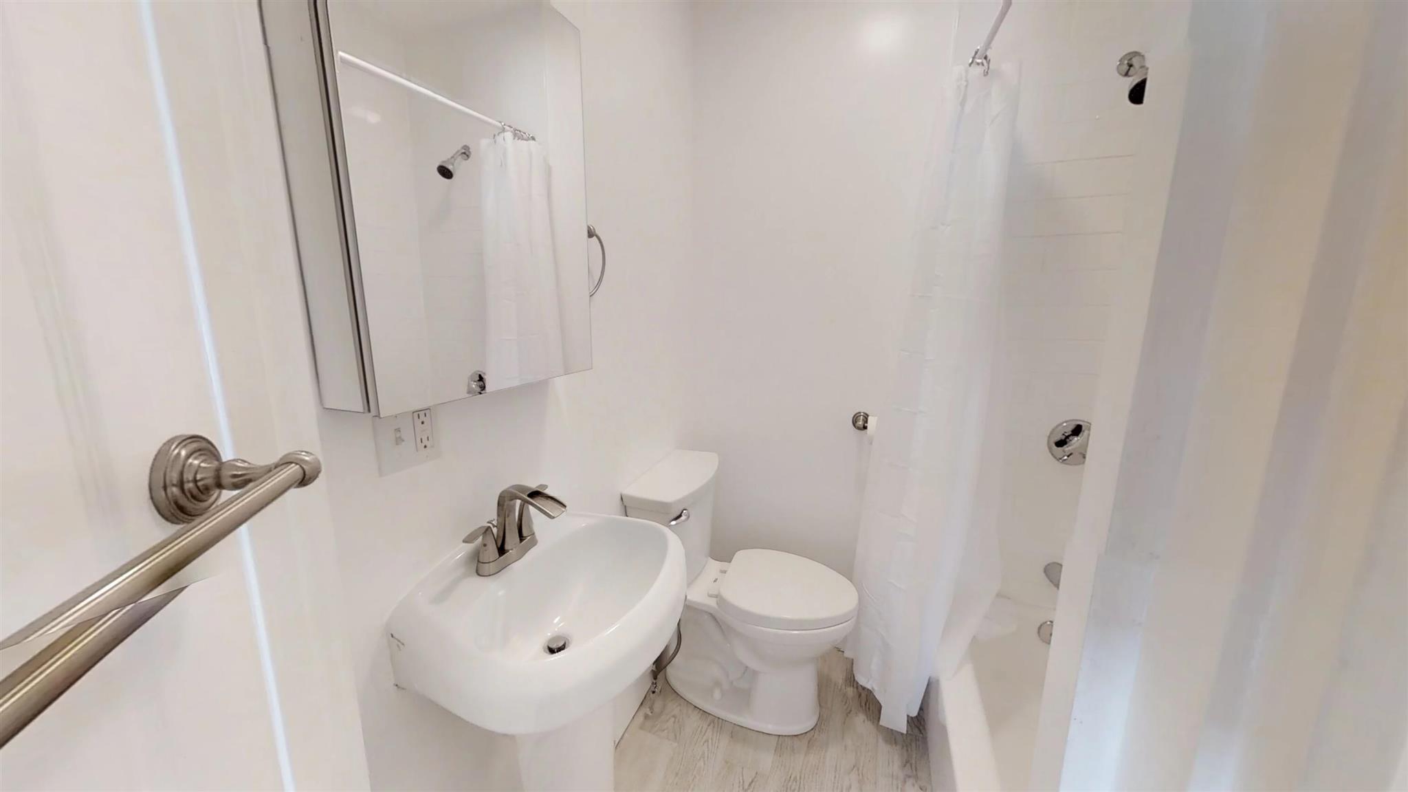 89 Morrison Ave, Powder House Square