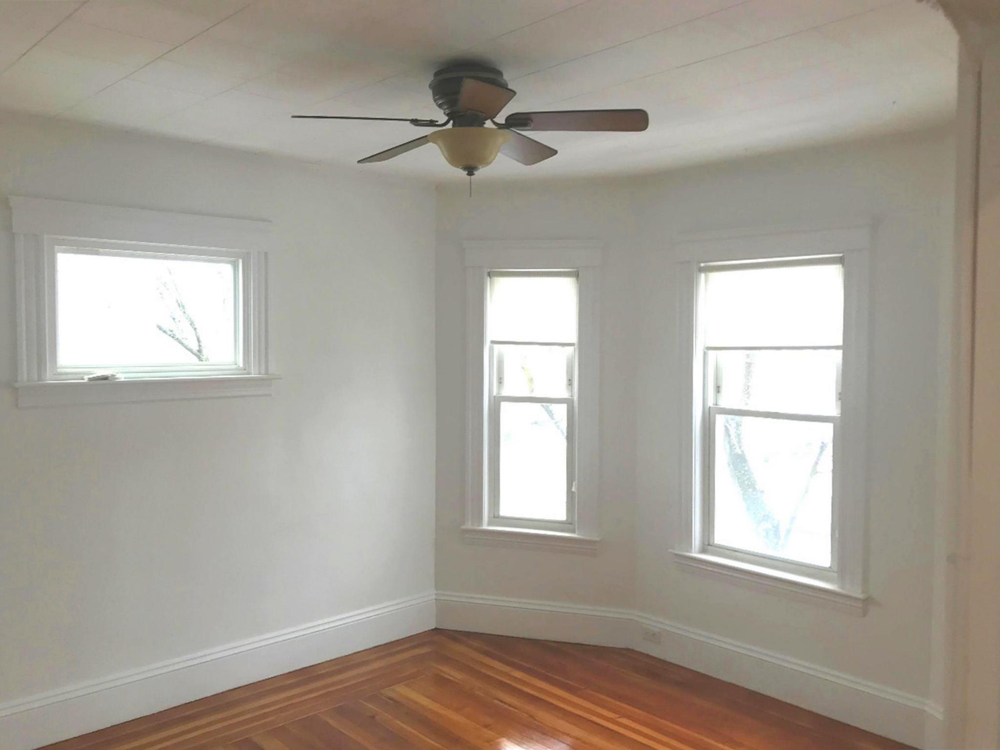 137 Dudley St, North Cambridge