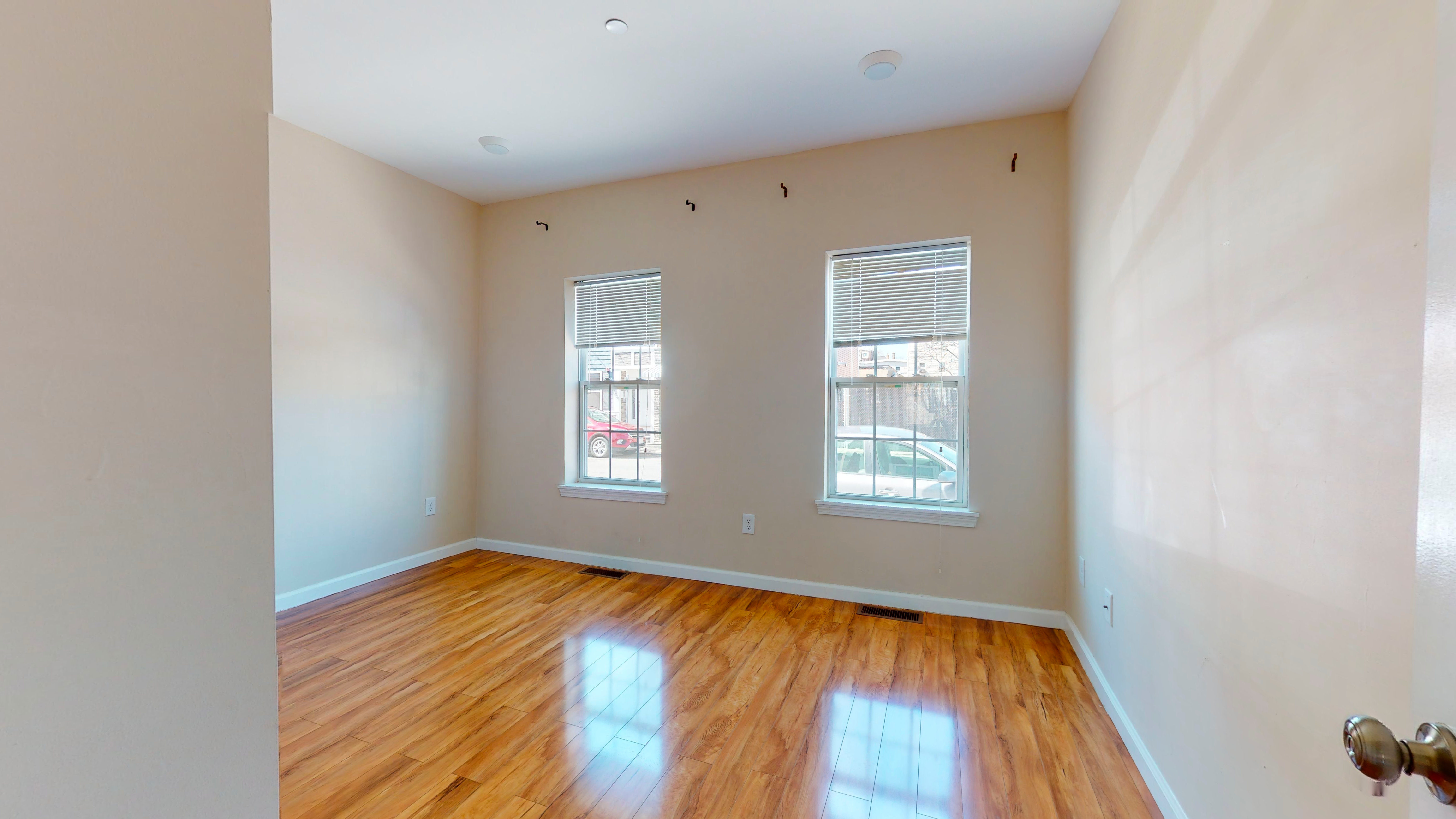 243 Havre St, East Boston