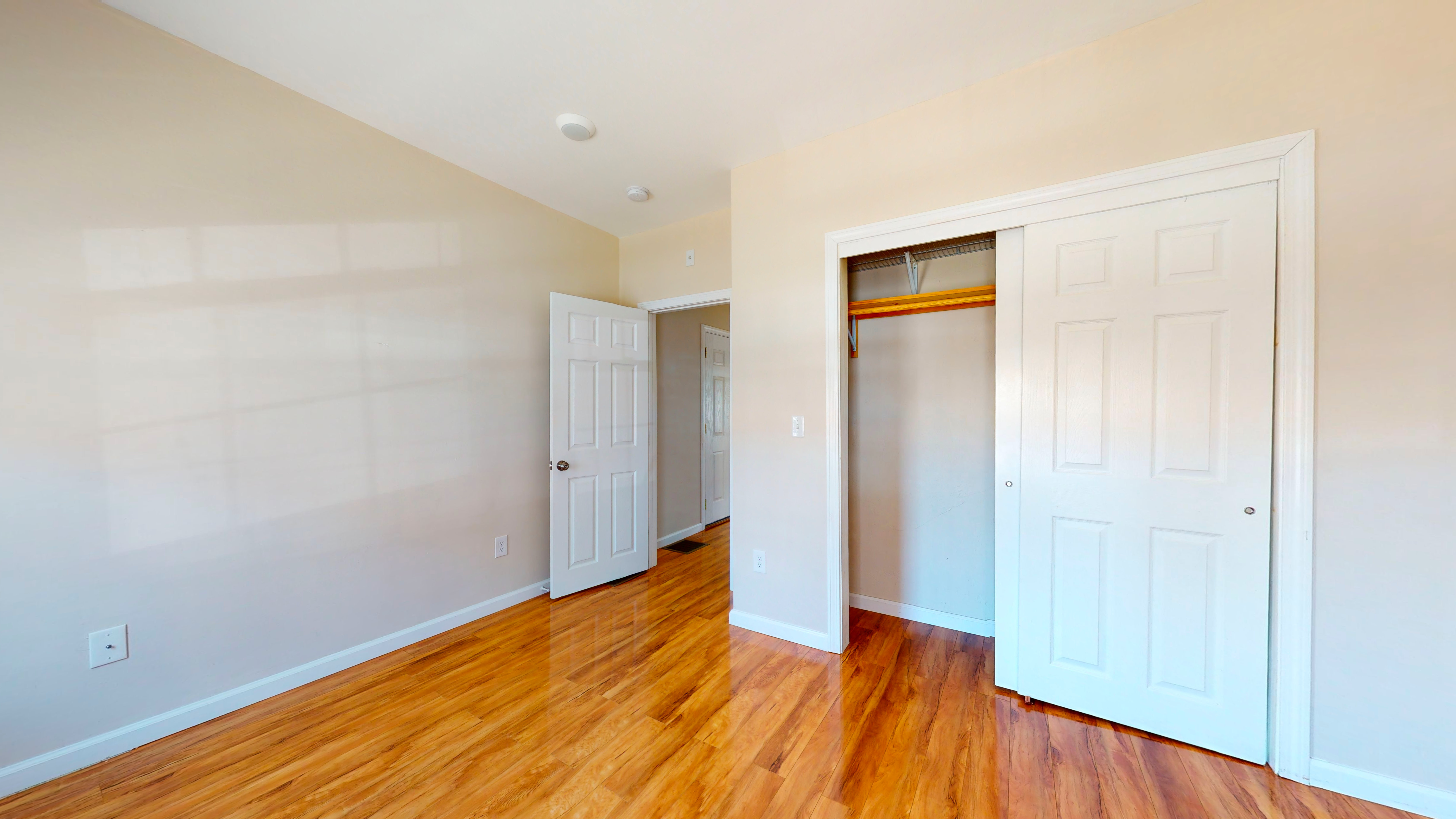 239 Havre St, East Boston