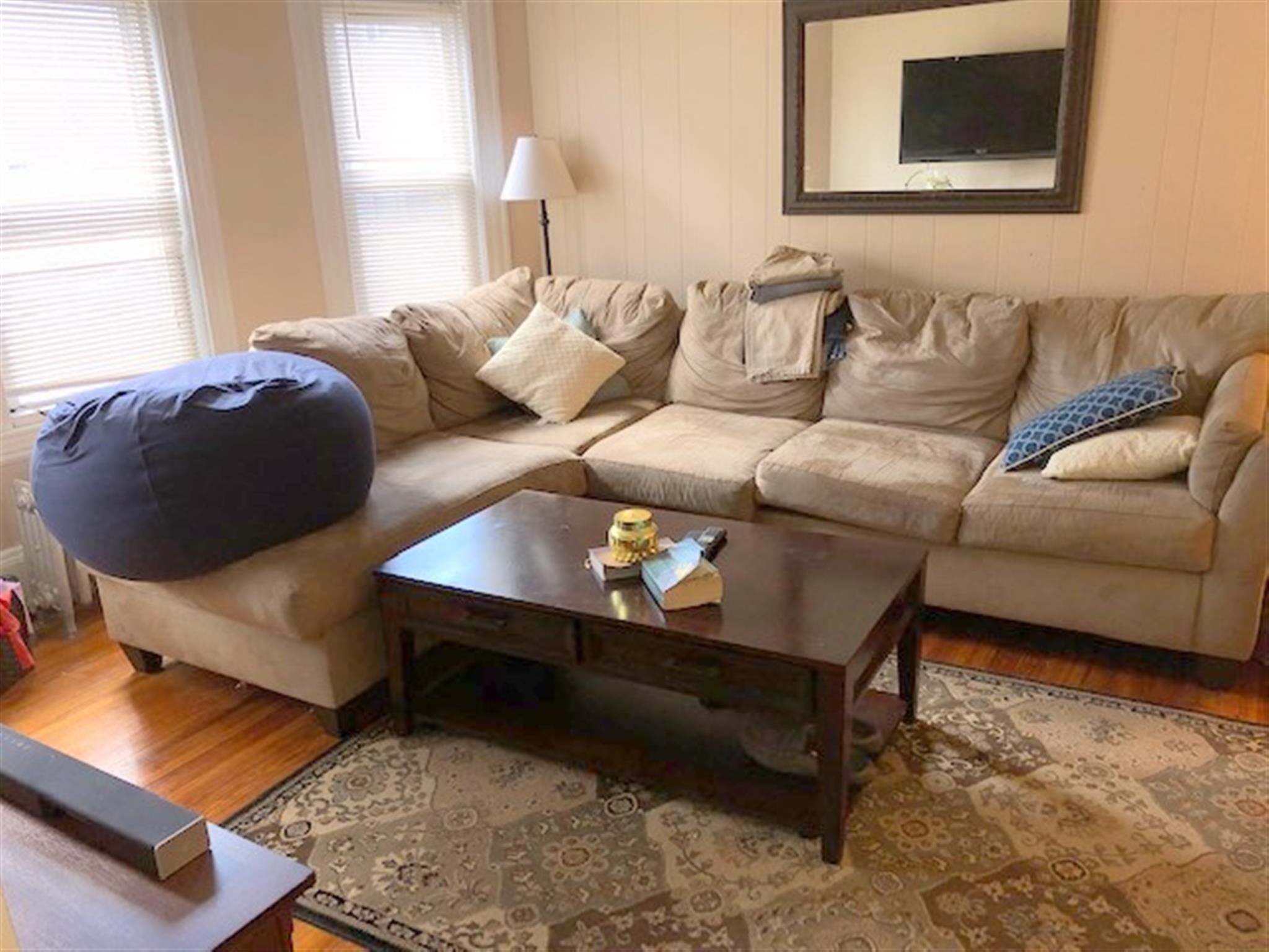 16 Hale Ave, Medford