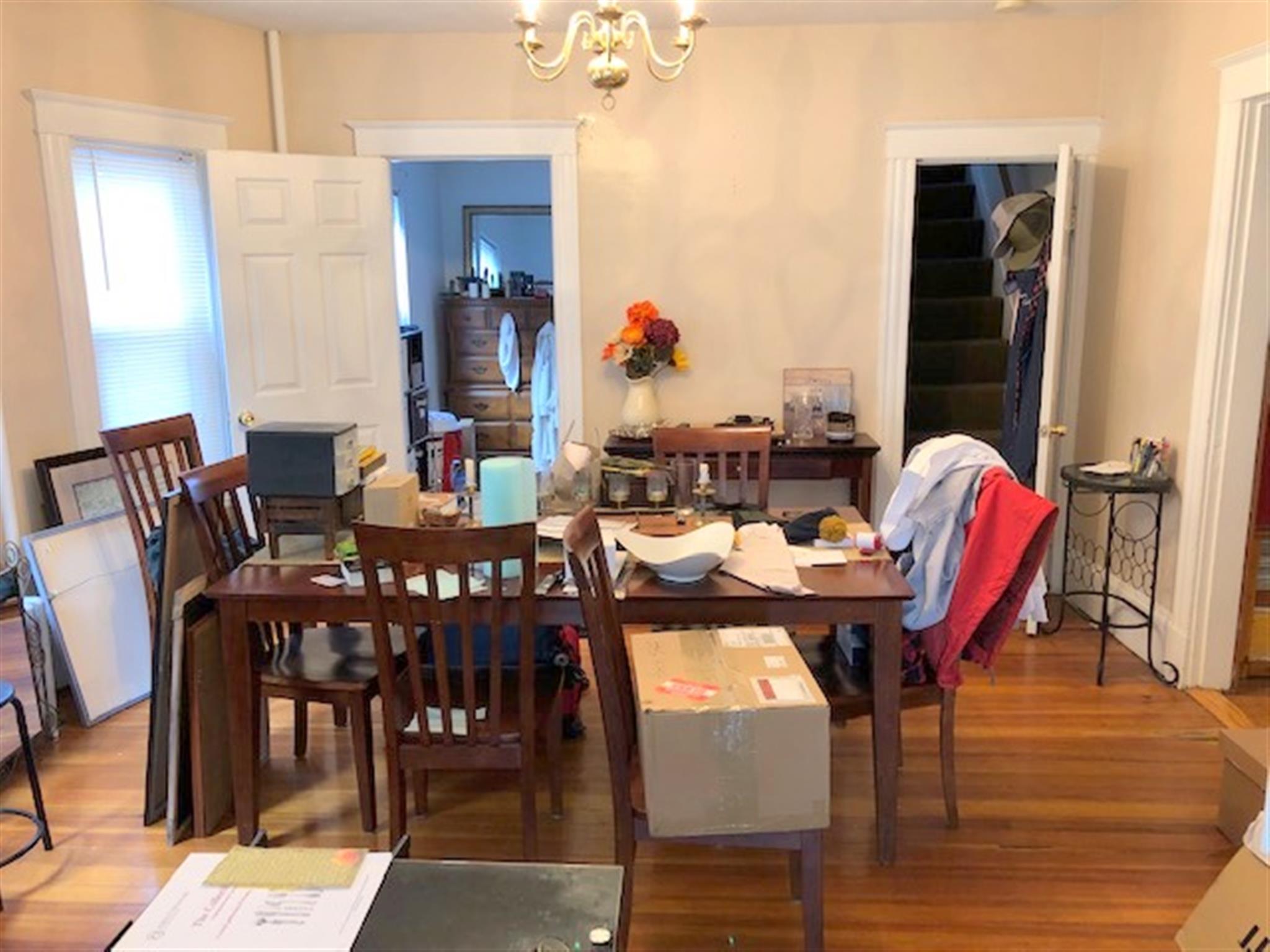 16 Hale Ave, Medford