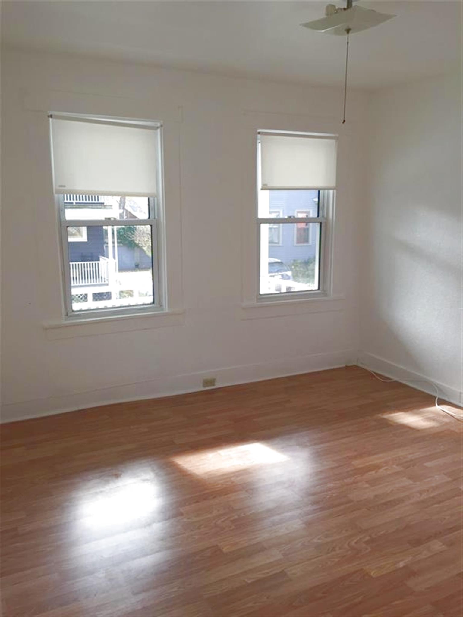 31 Oxford St, Spring Hill