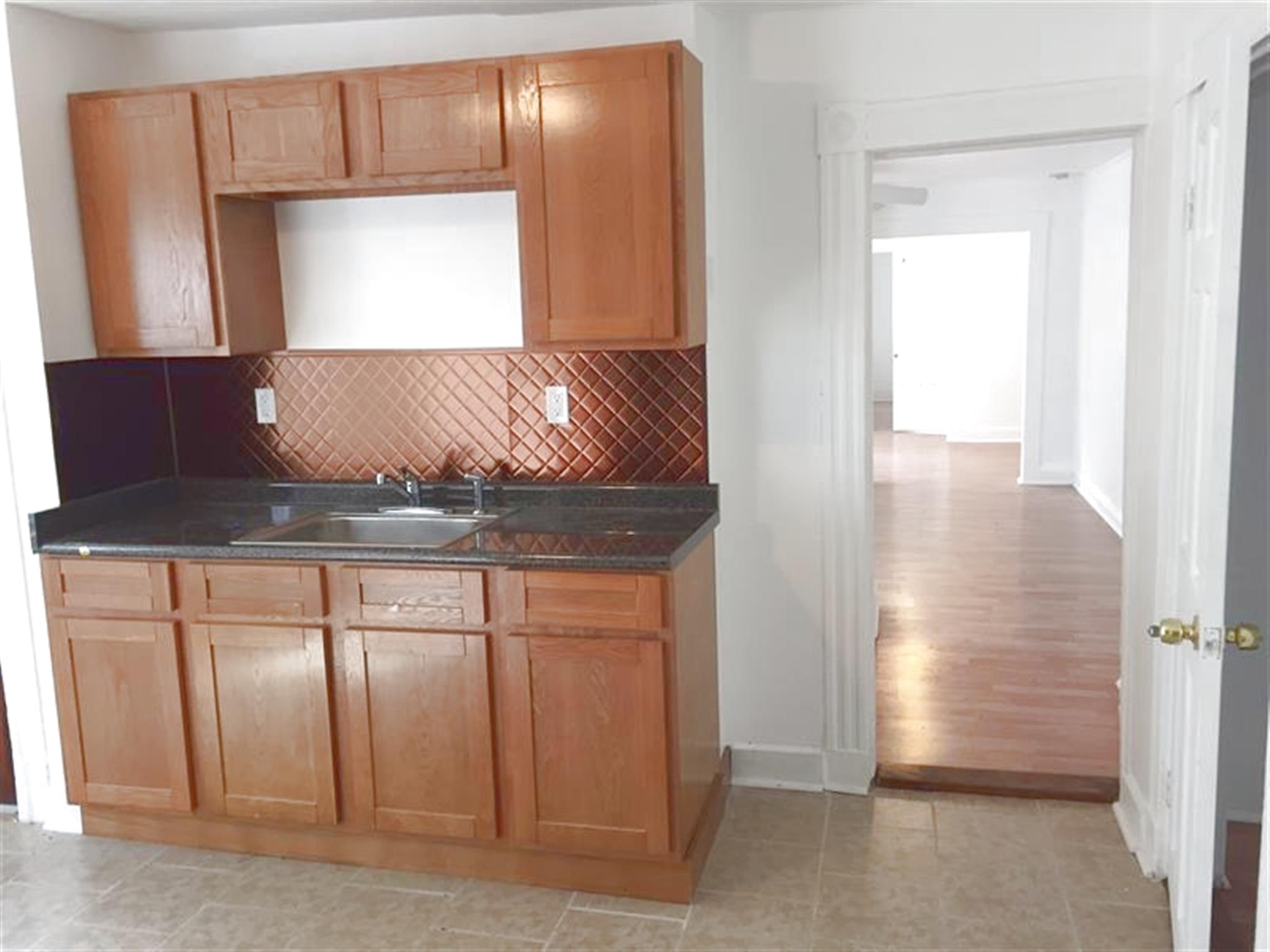 31 Oxford St, Spring Hill