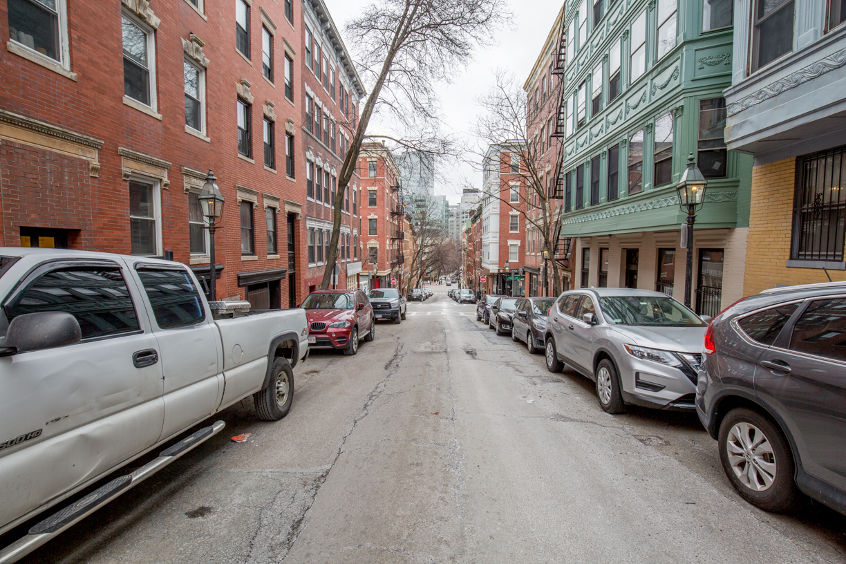 31 Grove St, Beacon Hill