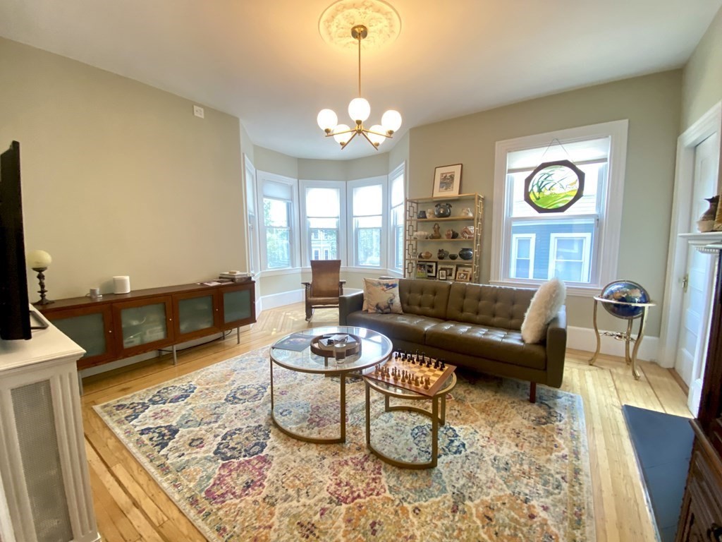 24 Hall Ave, Powder House Square