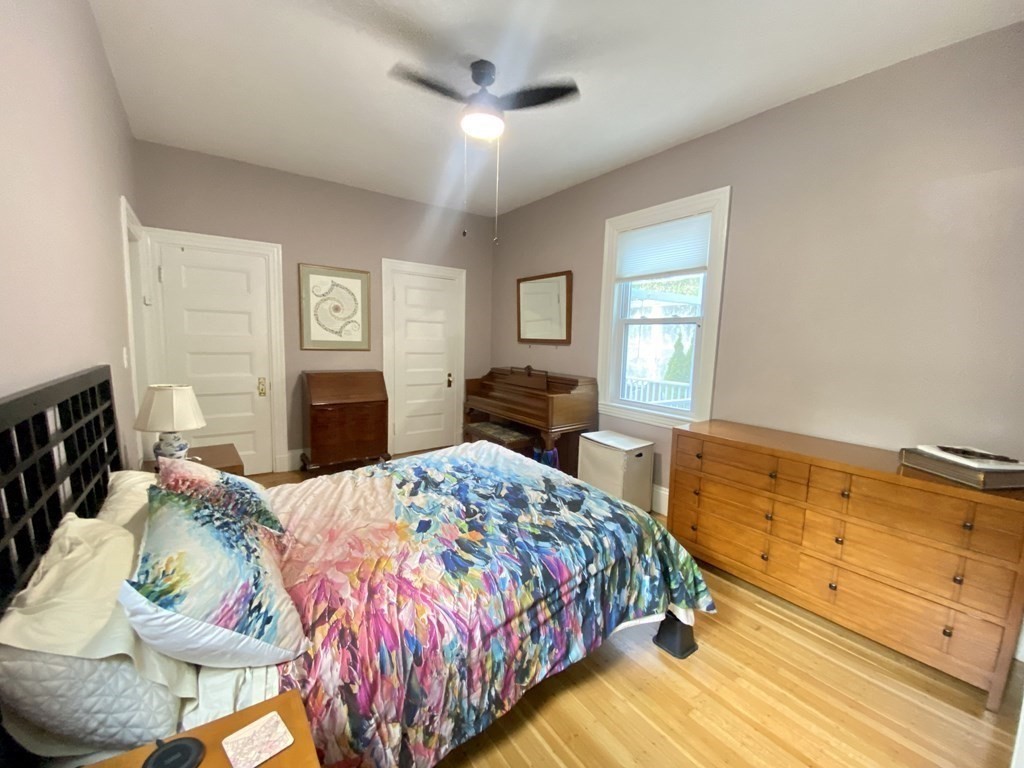 24 Hall Ave, Powder House Square