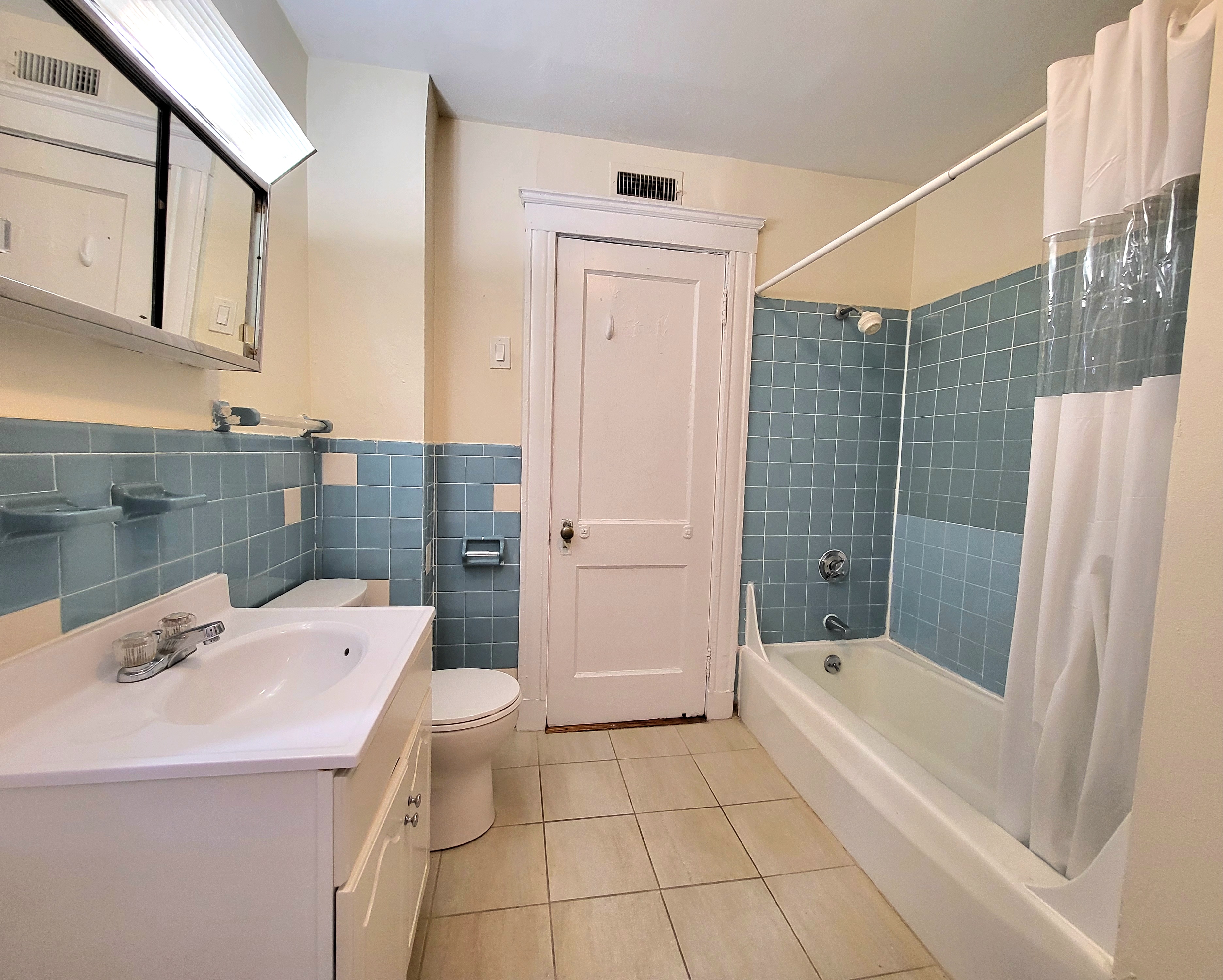 24 Hamilton Rd, Coolidge Corner