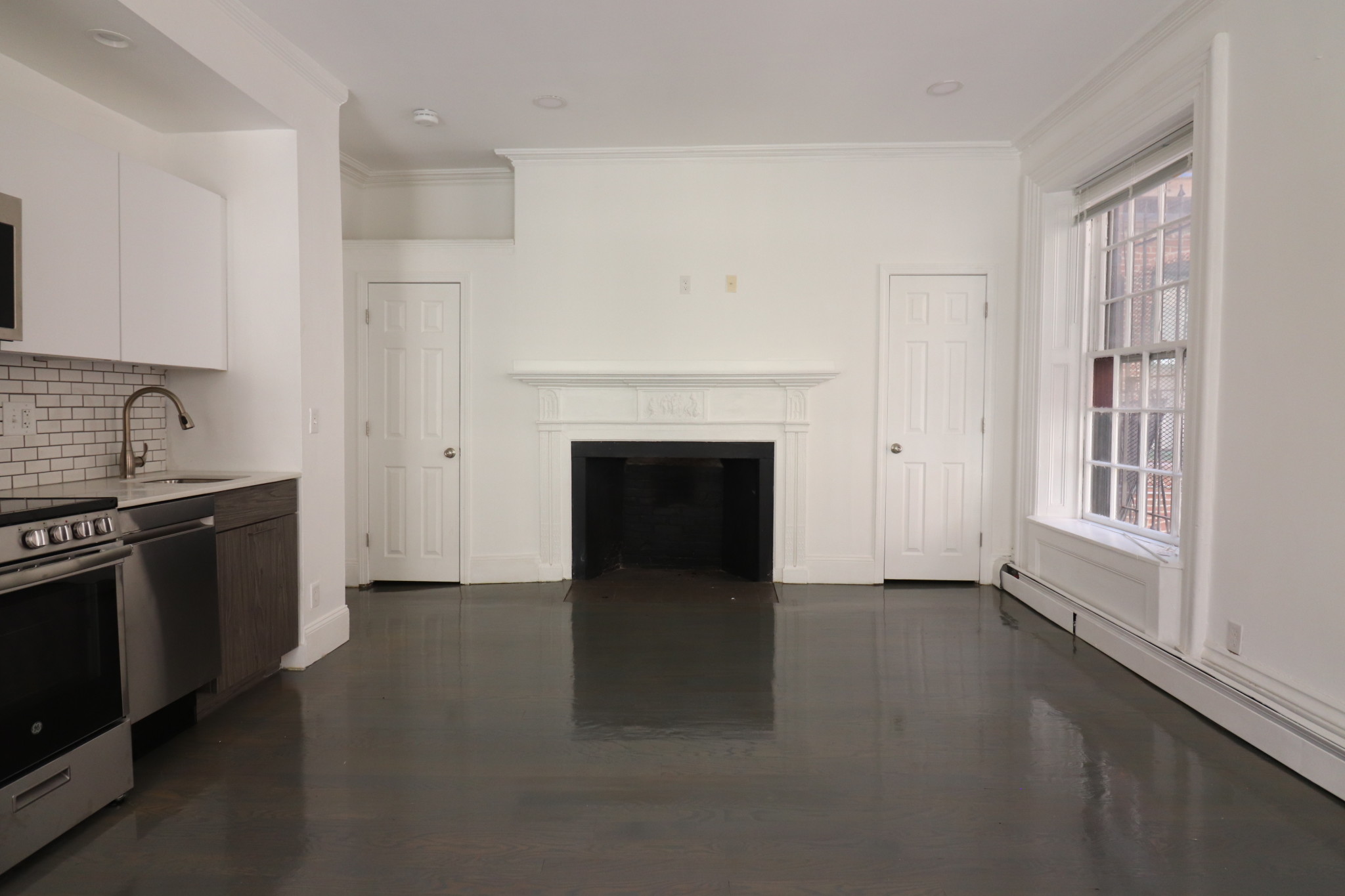 24 Joy St, Beacon Hill