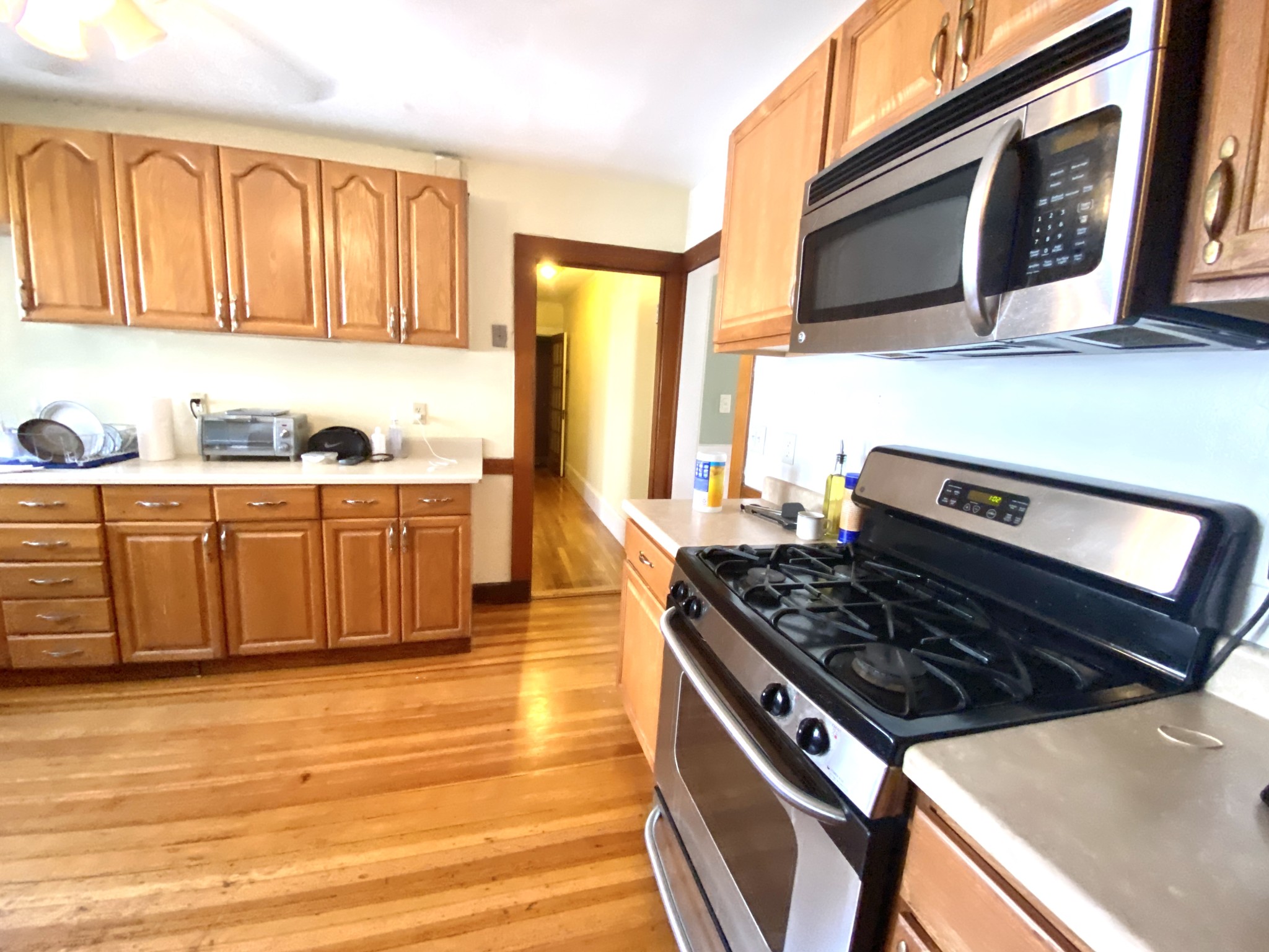 24 Oak Square Ave, Brighton