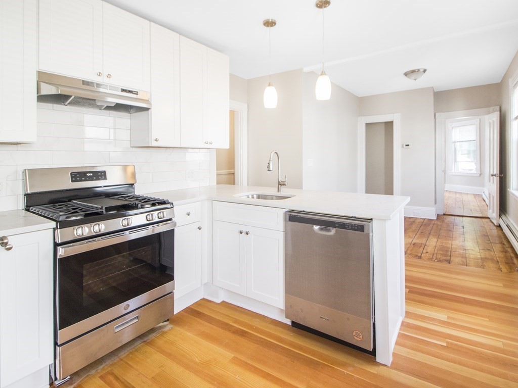 24 Suffolk St, The Port