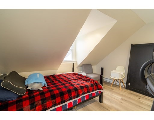 73 Thorndike St, Kendall Square