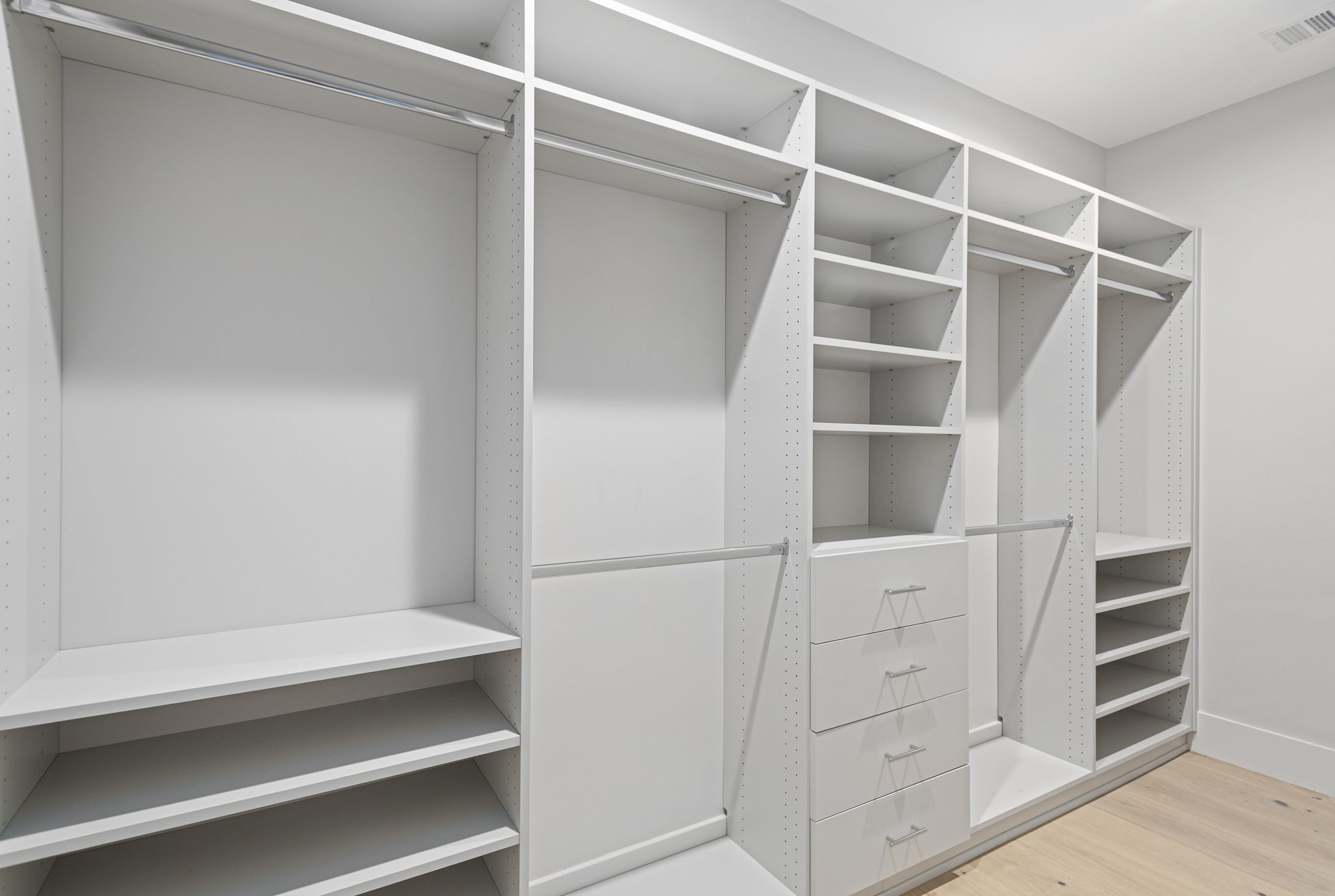 409 7th St, South Boston