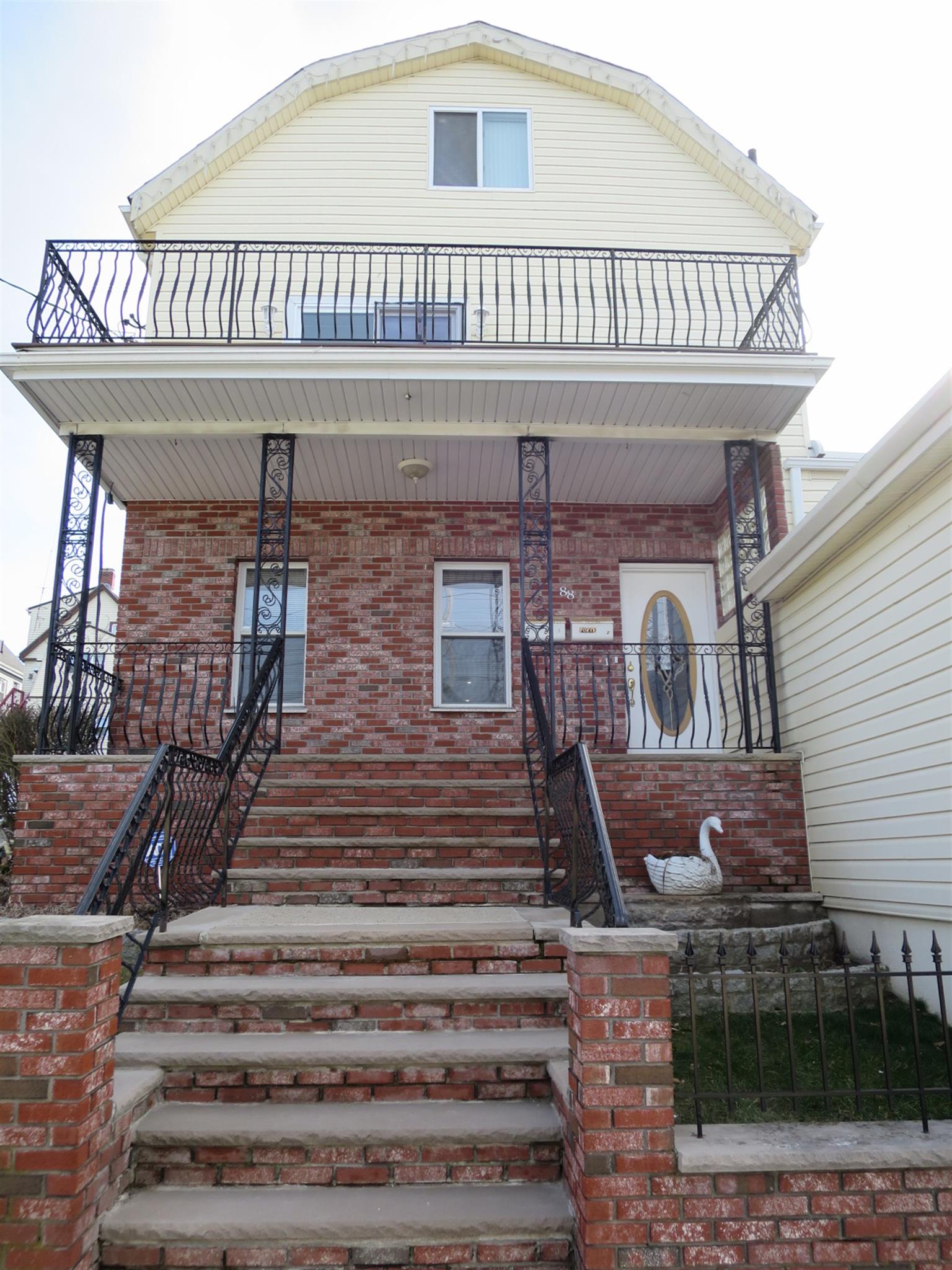 88 Albion St, Spring Hill