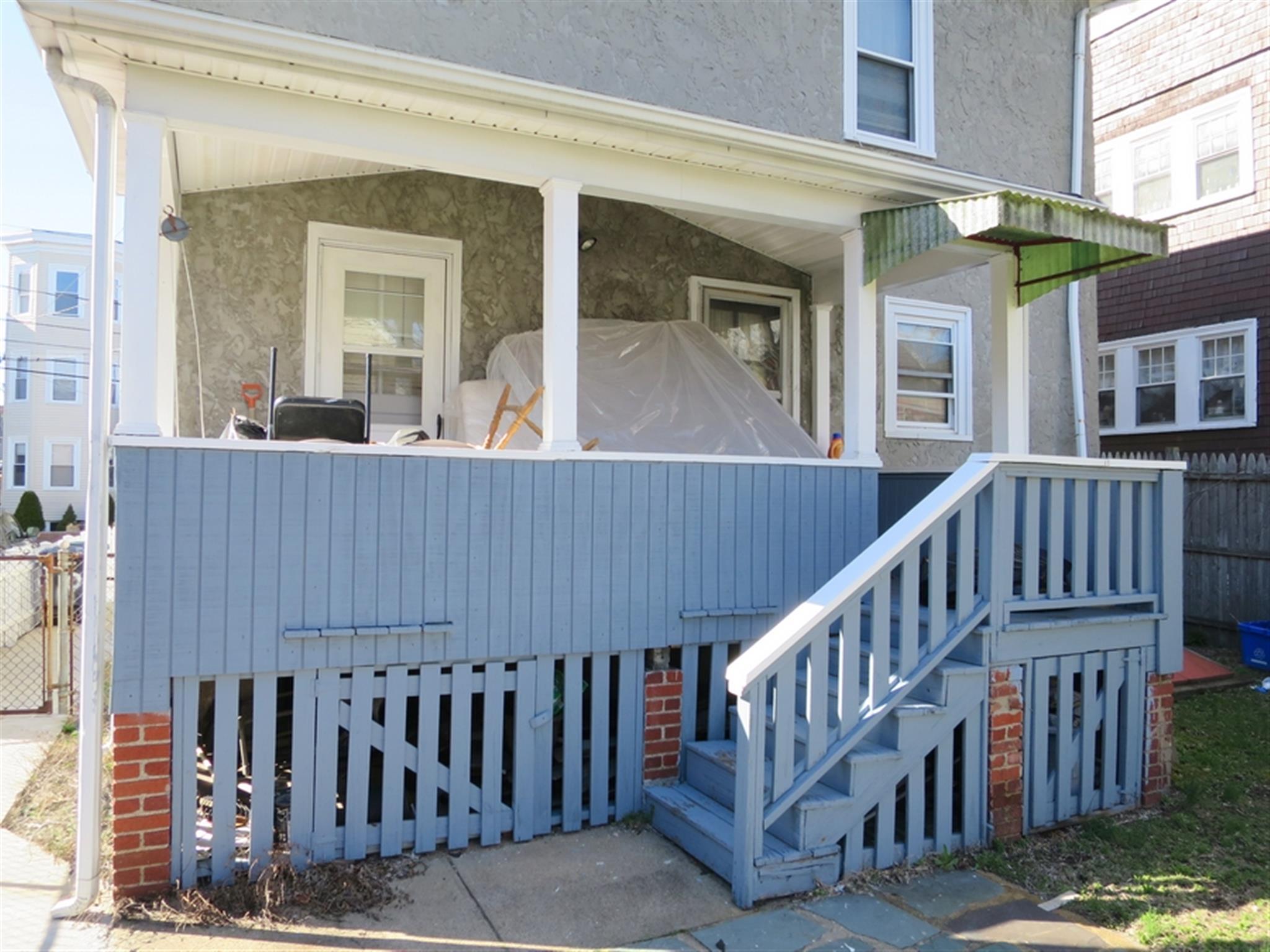 80 Newbury St, Davis Square