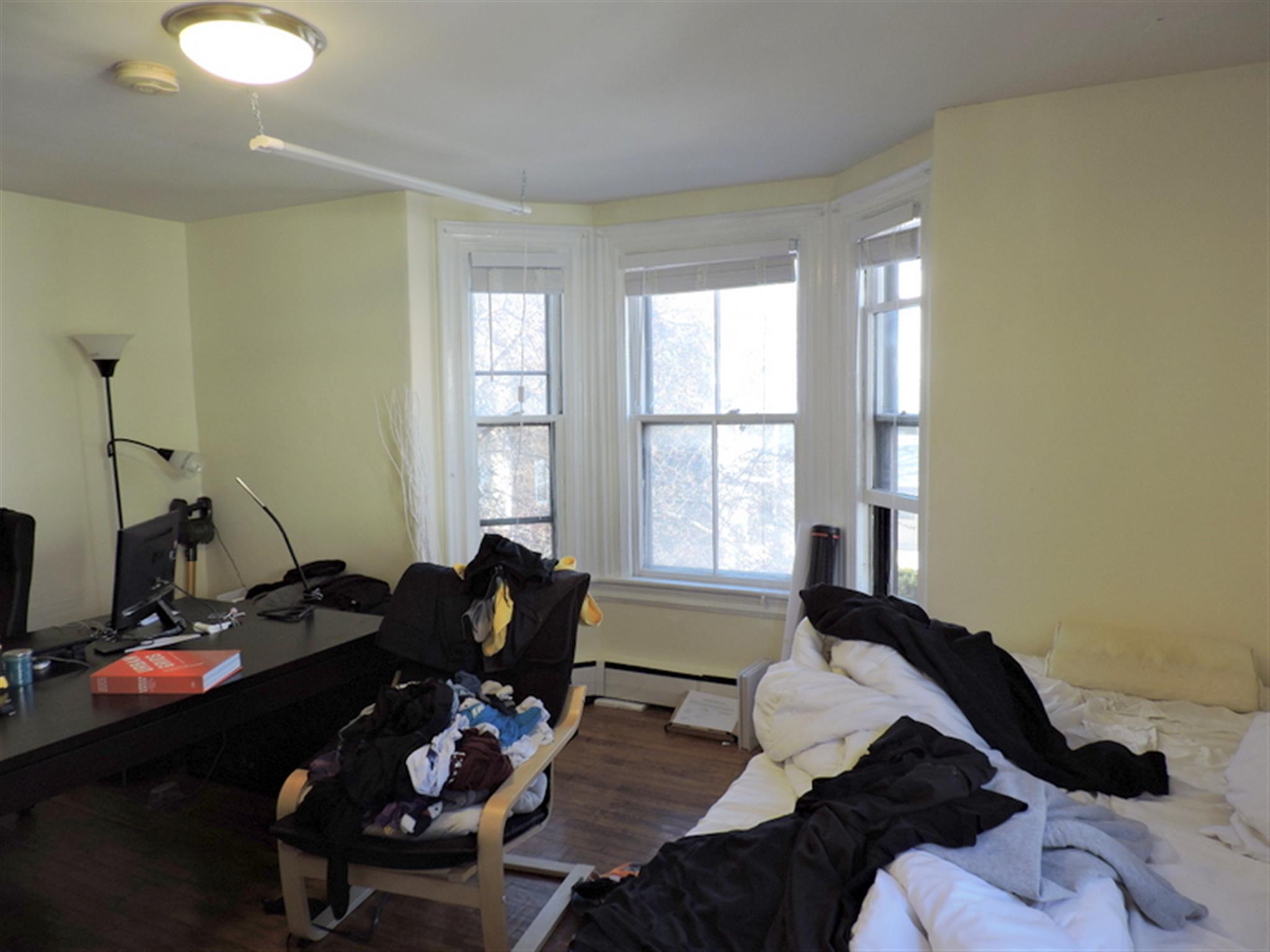 378 Harvard St, Harvard Square