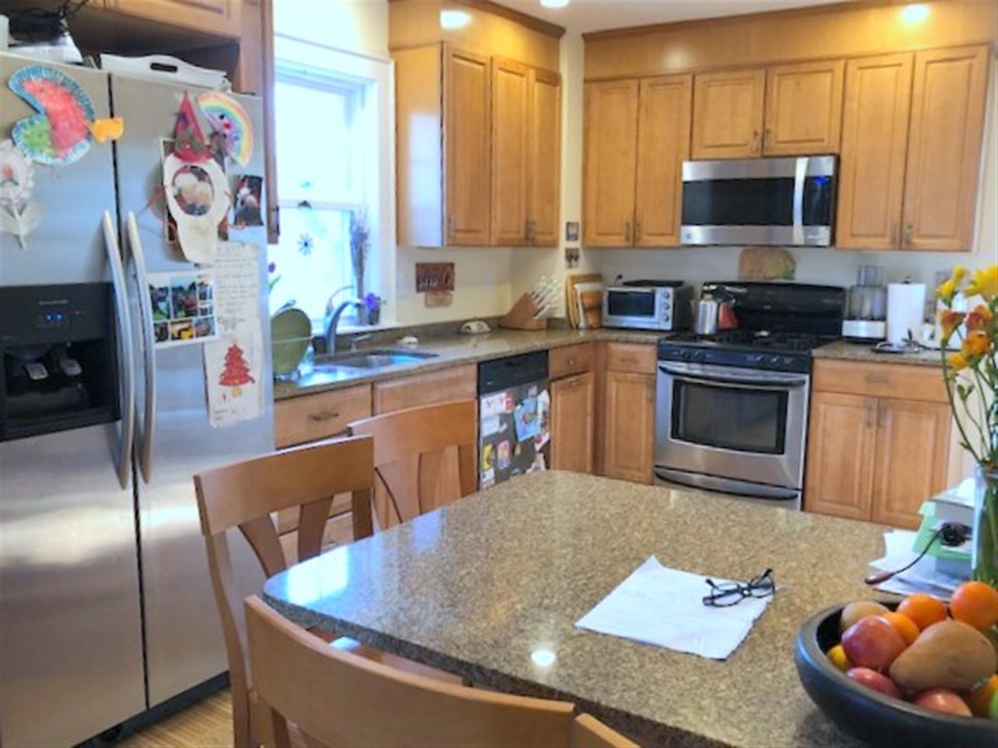 137 Sunset Rd, Arlington