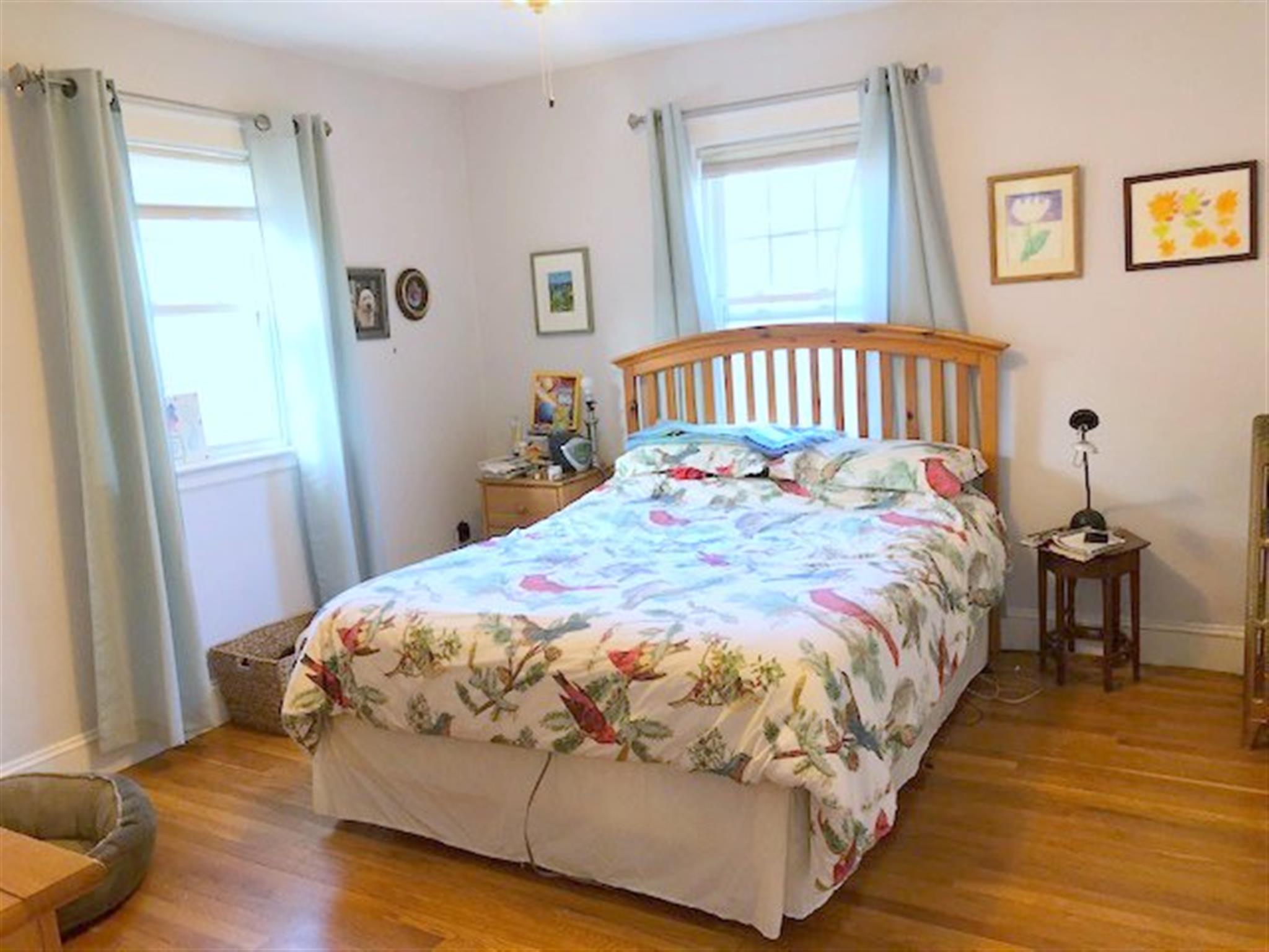 137 Sunset Rd, Arlington