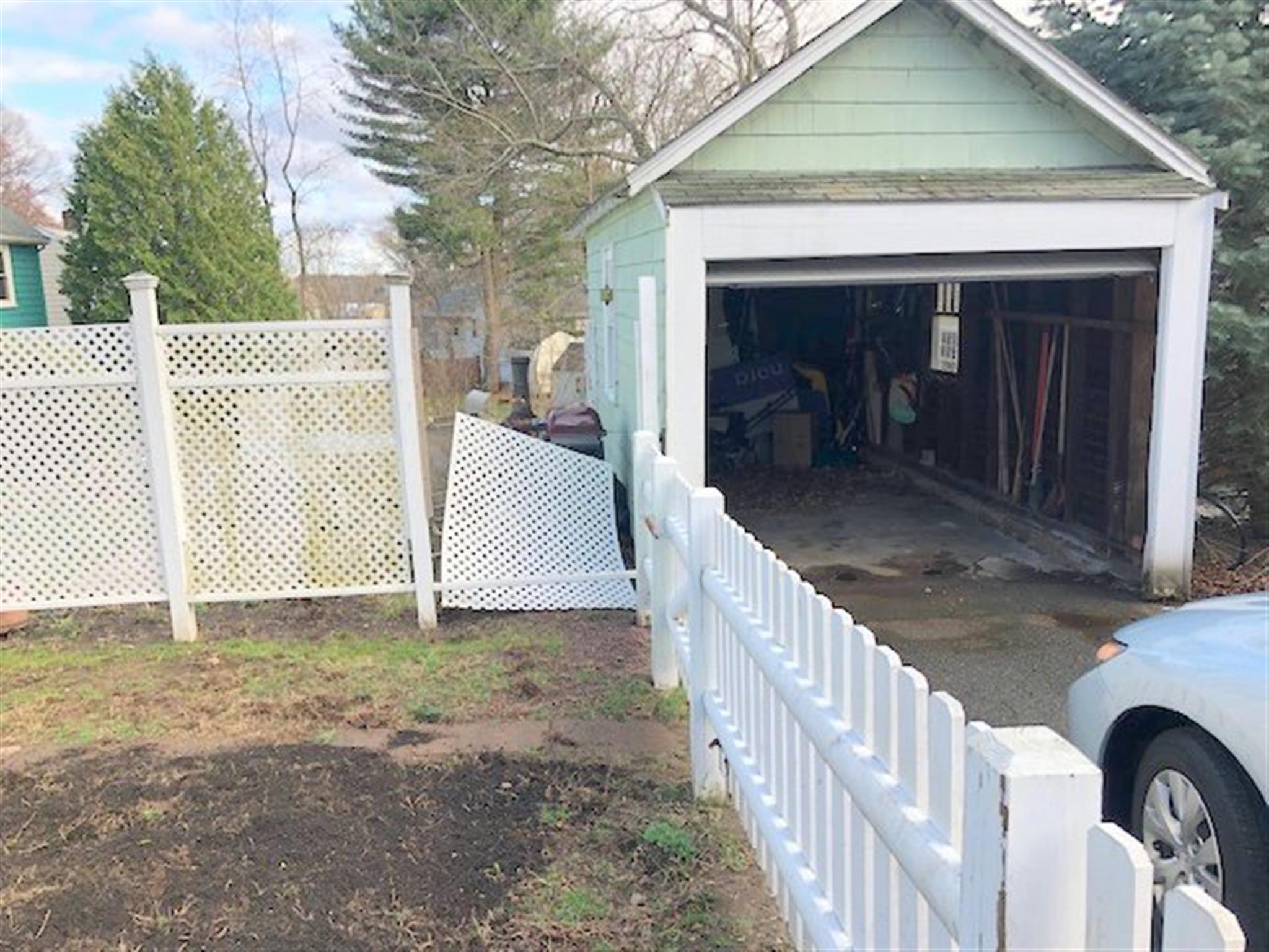 137 Sunset Rd, Arlington