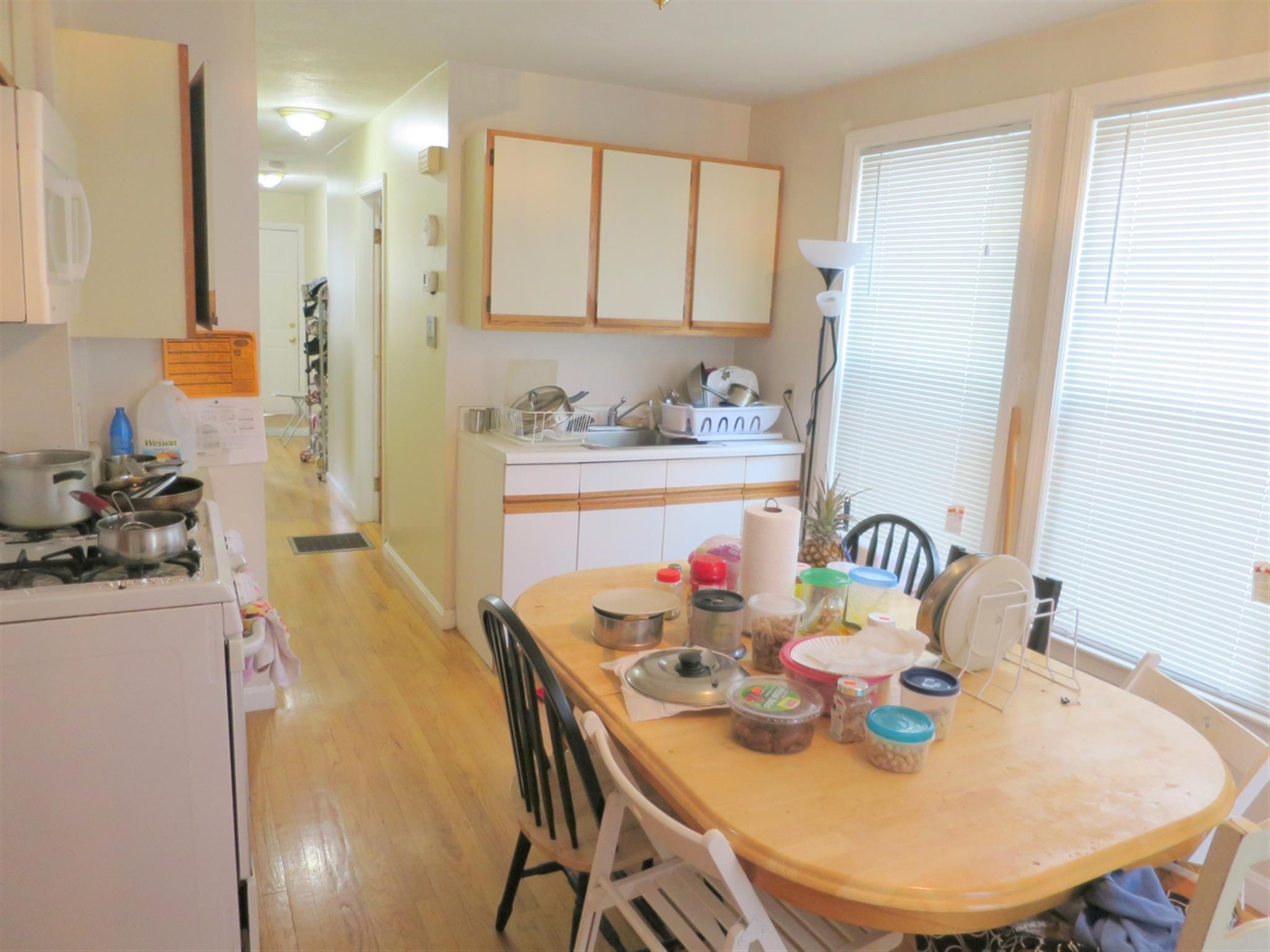 359 Western Ave, Cambridgeport