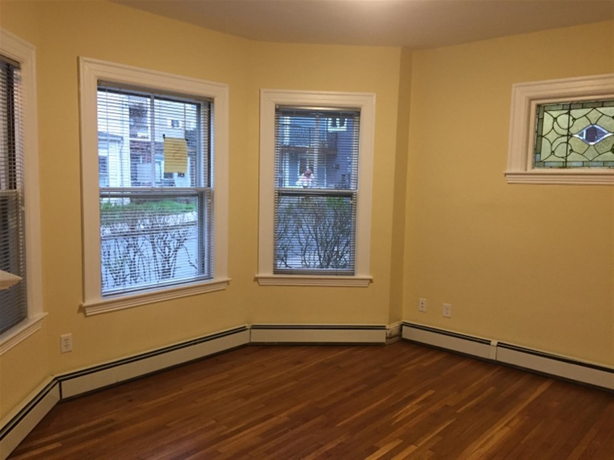 87 Lowell St, Porter Square