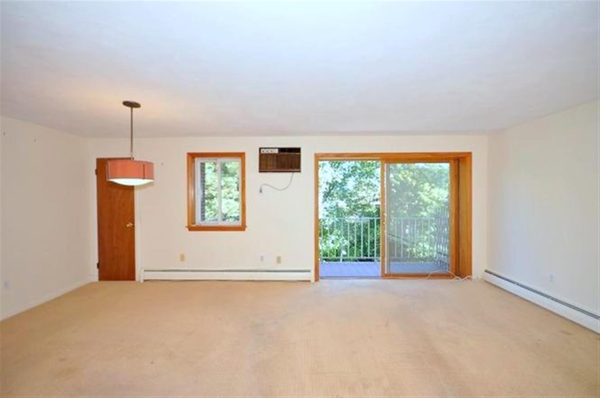 18 Hamilton Rd, Arlington