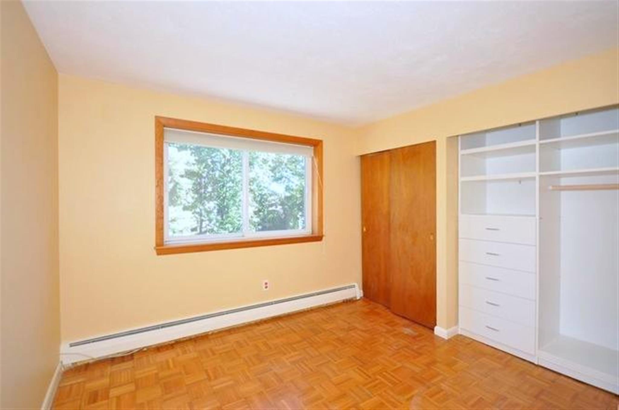 18 Hamilton Rd, Arlington