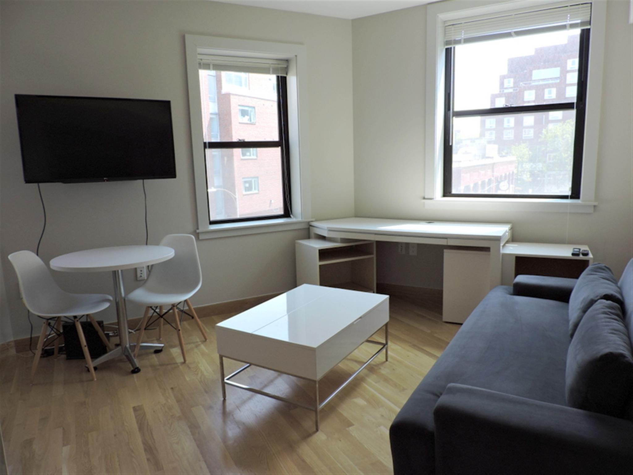 115 Mount Auburn St, Harvard Square