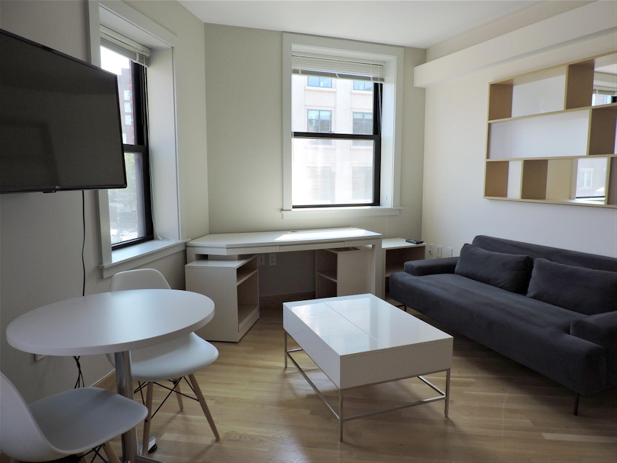 115 Mount Auburn St, Harvard Square