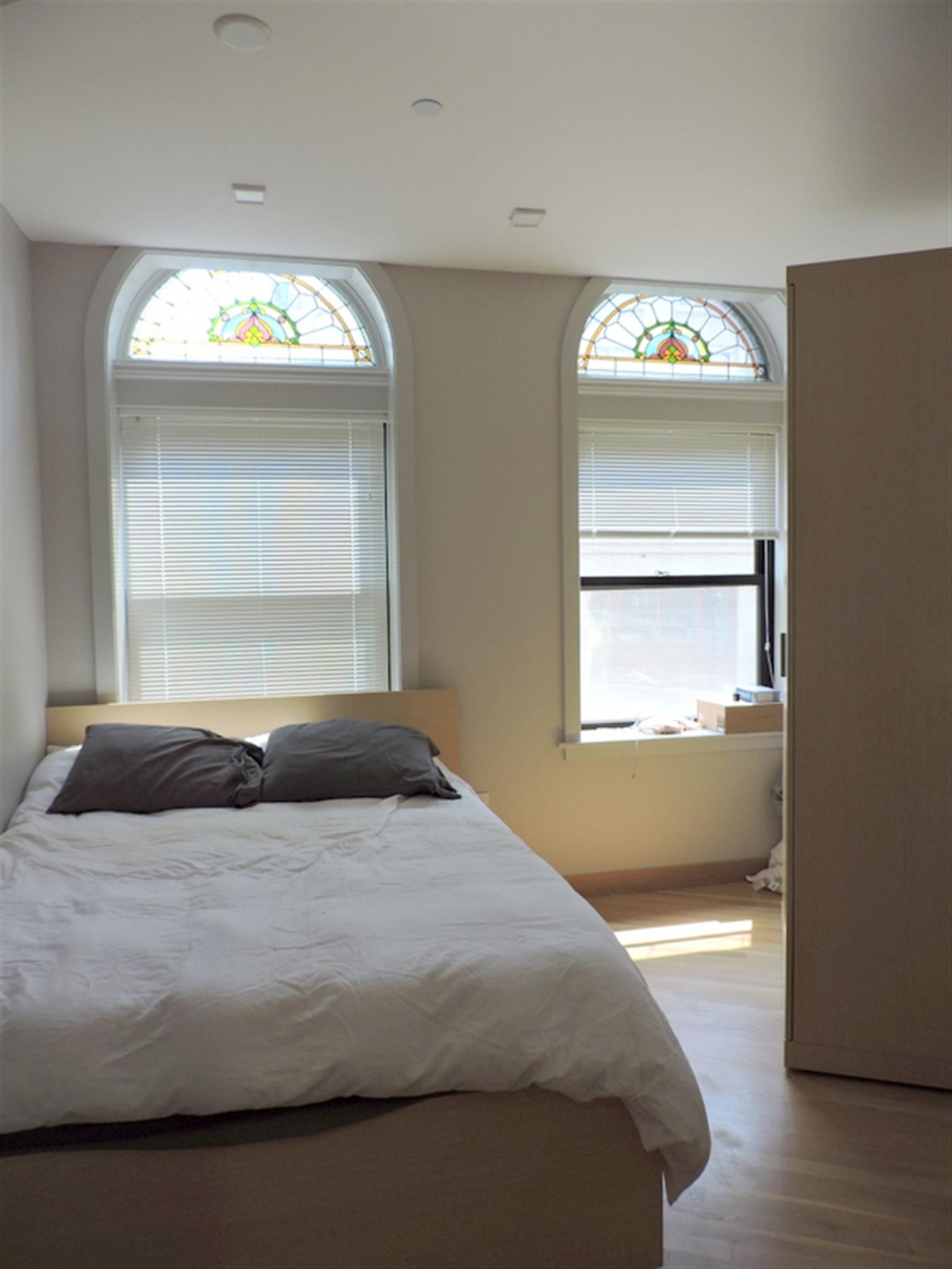 115 Mount Auburn St, Harvard Square