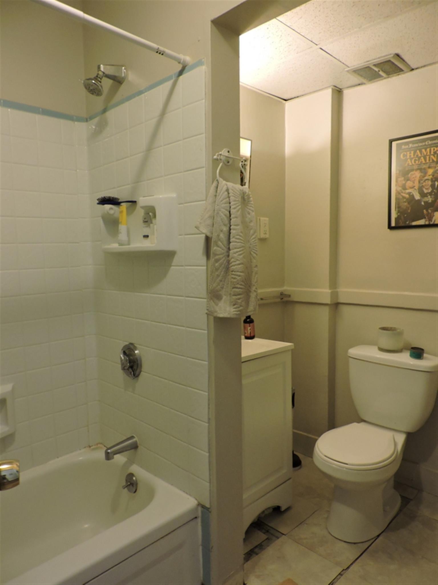 47 Bay State Rd, Back Bay