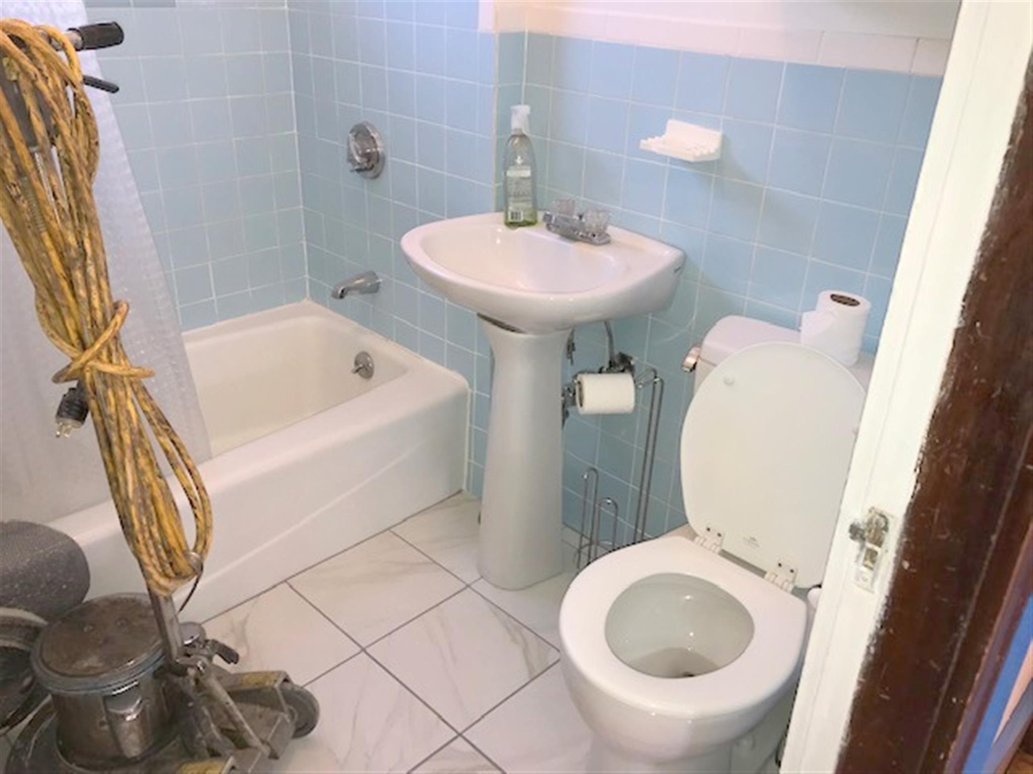 26 Electric Ave, Davis Square